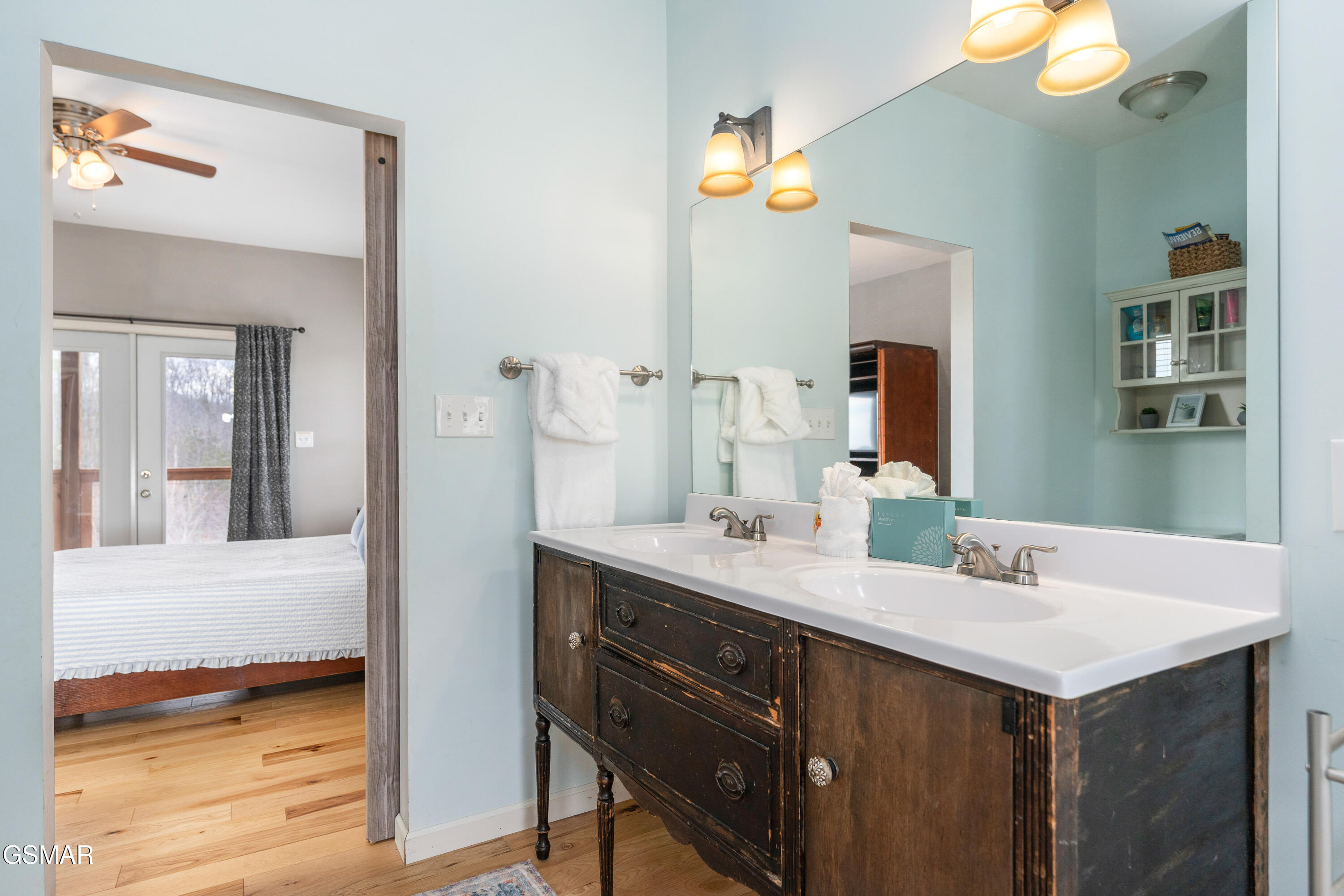 1131 Sanctuary Shores Way Sevierville TN 37876