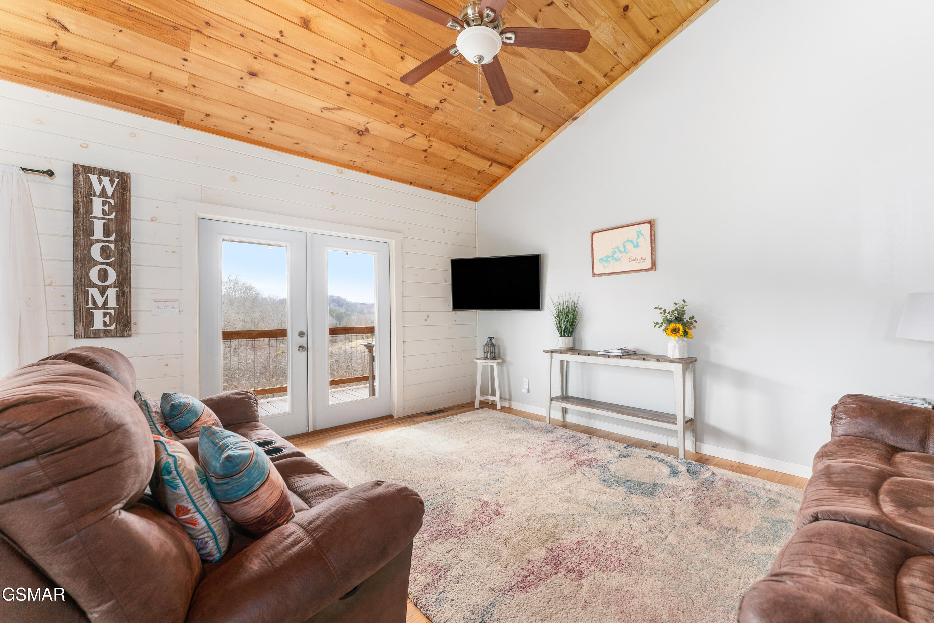 1131 Sanctuary Shores Way Sevierville TN 37876