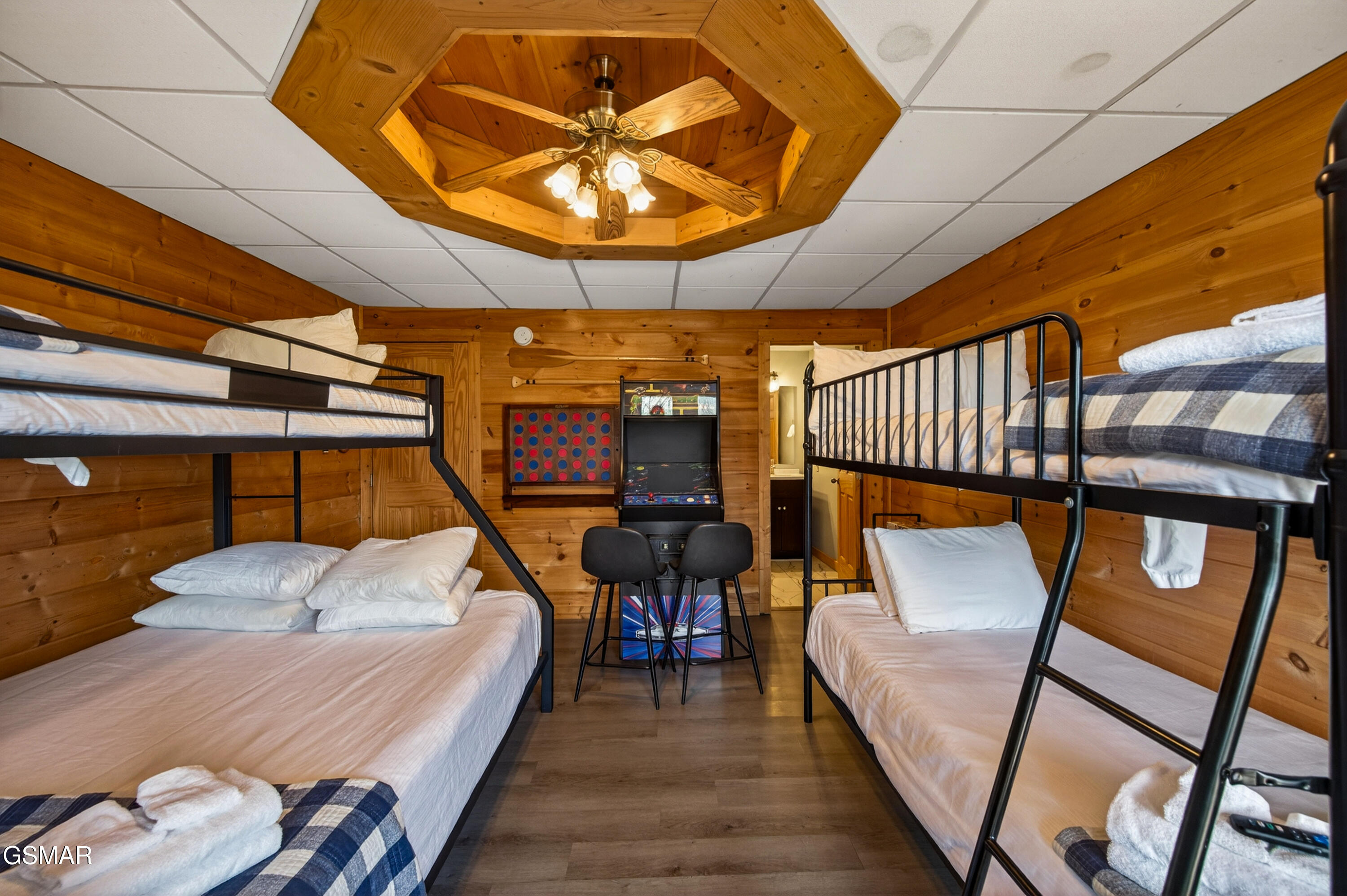 757 Chickasaw Gap Way Pigeon Forge TN 37863