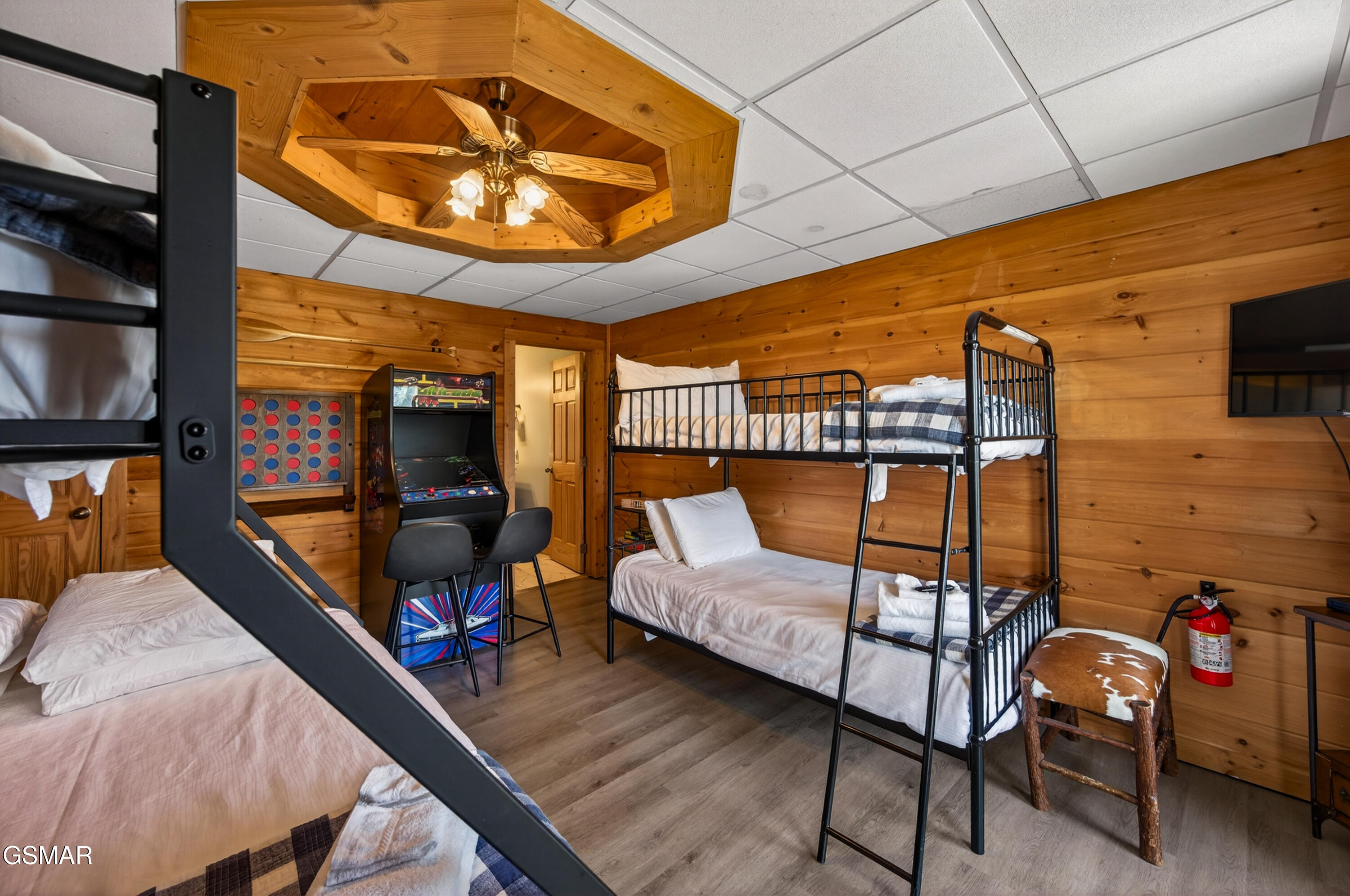 757 Chickasaw Gap Way Pigeon Forge TN 37863