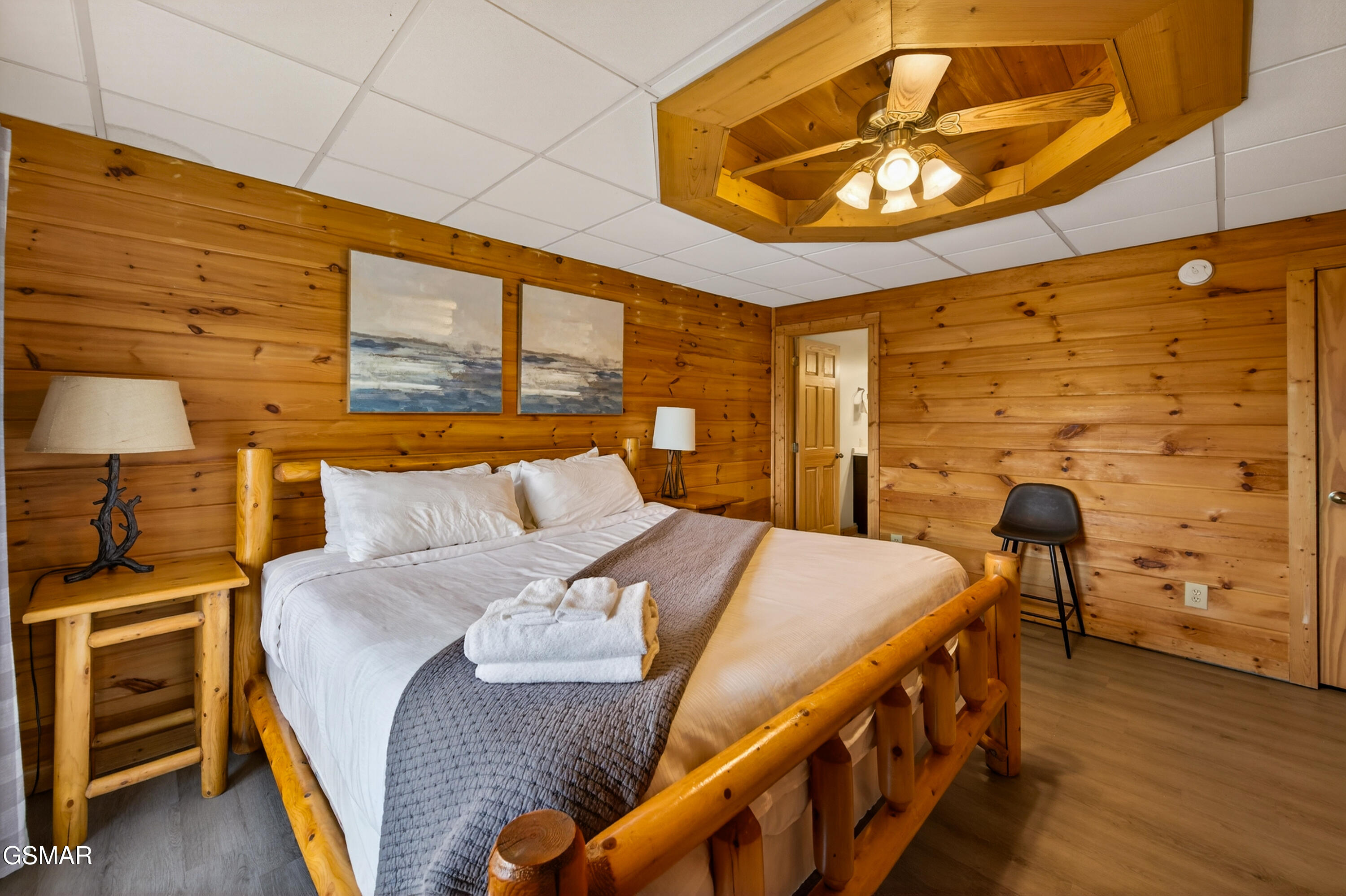 757 Chickasaw Gap Way Pigeon Forge TN 37863