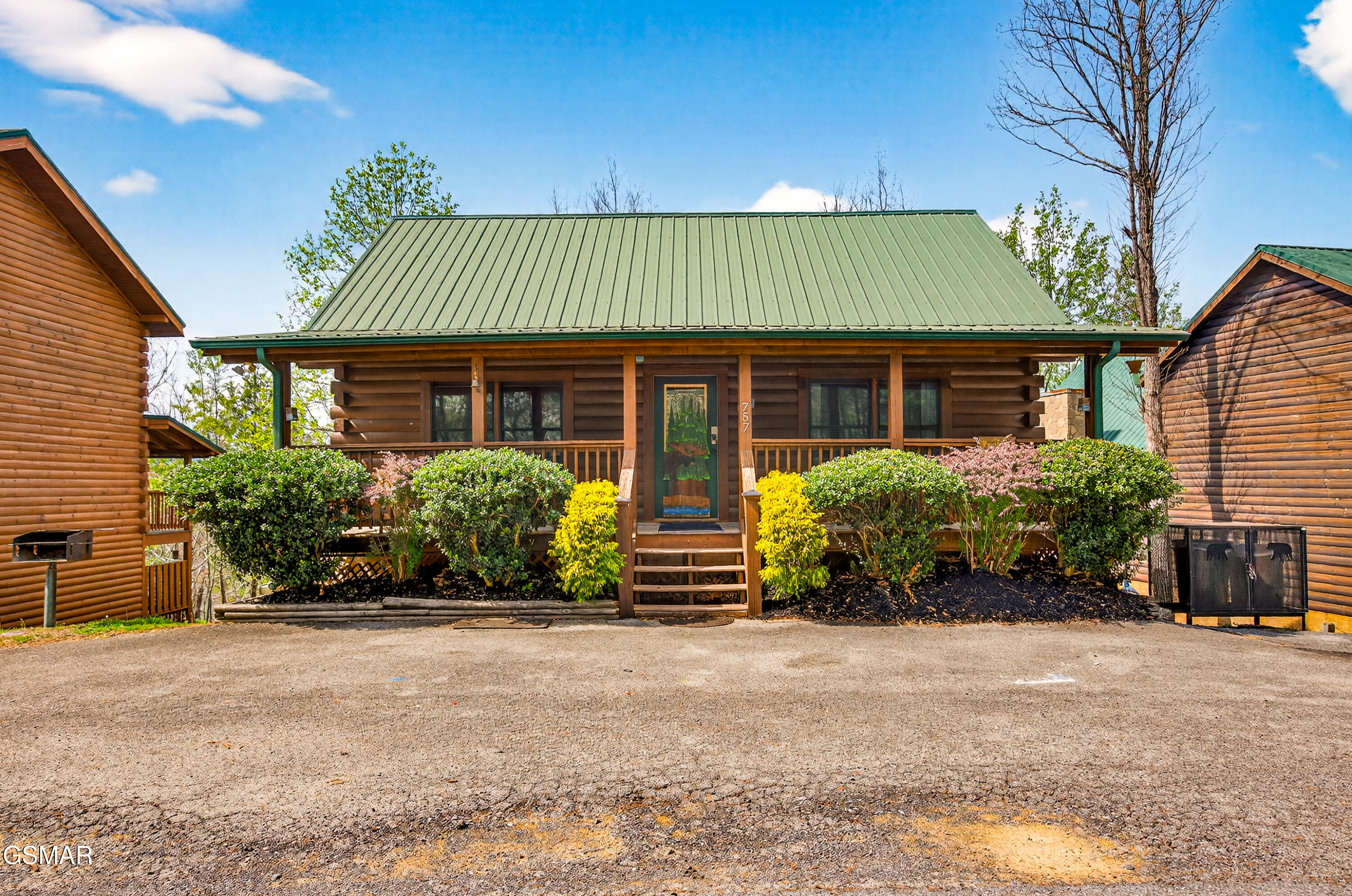 757 Chickasaw Gap Way Pigeon Forge TN 37863