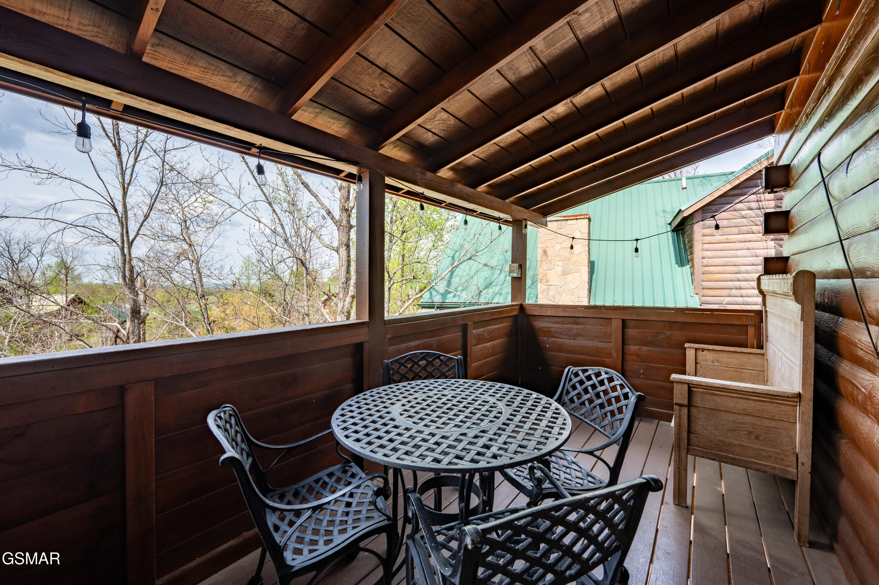 757 Chickasaw Gap Way Pigeon Forge TN 37863