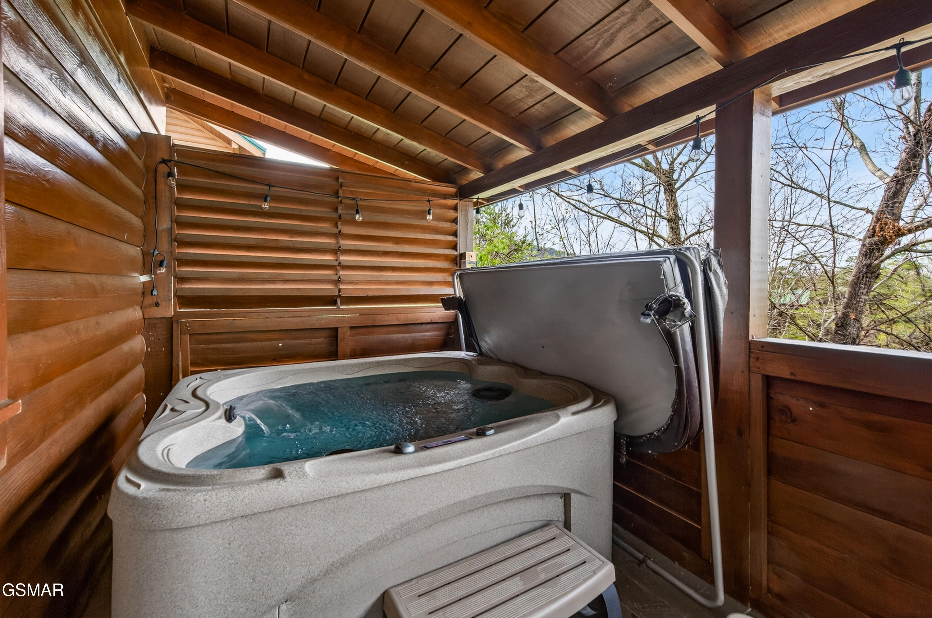 757 Chickasaw Gap Way Pigeon Forge TN 37863
