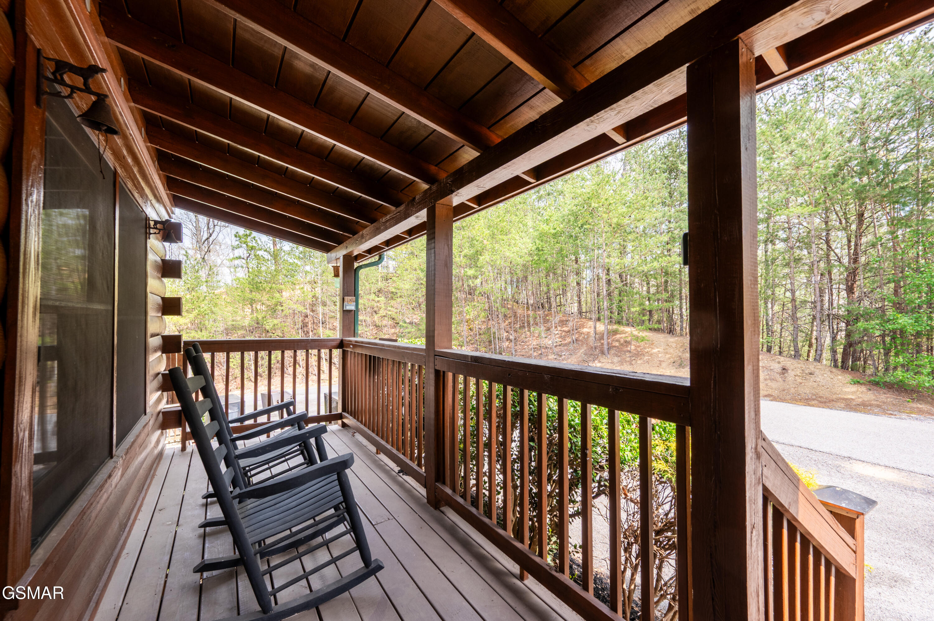 757 Chickasaw Gap Way Pigeon Forge TN 37863