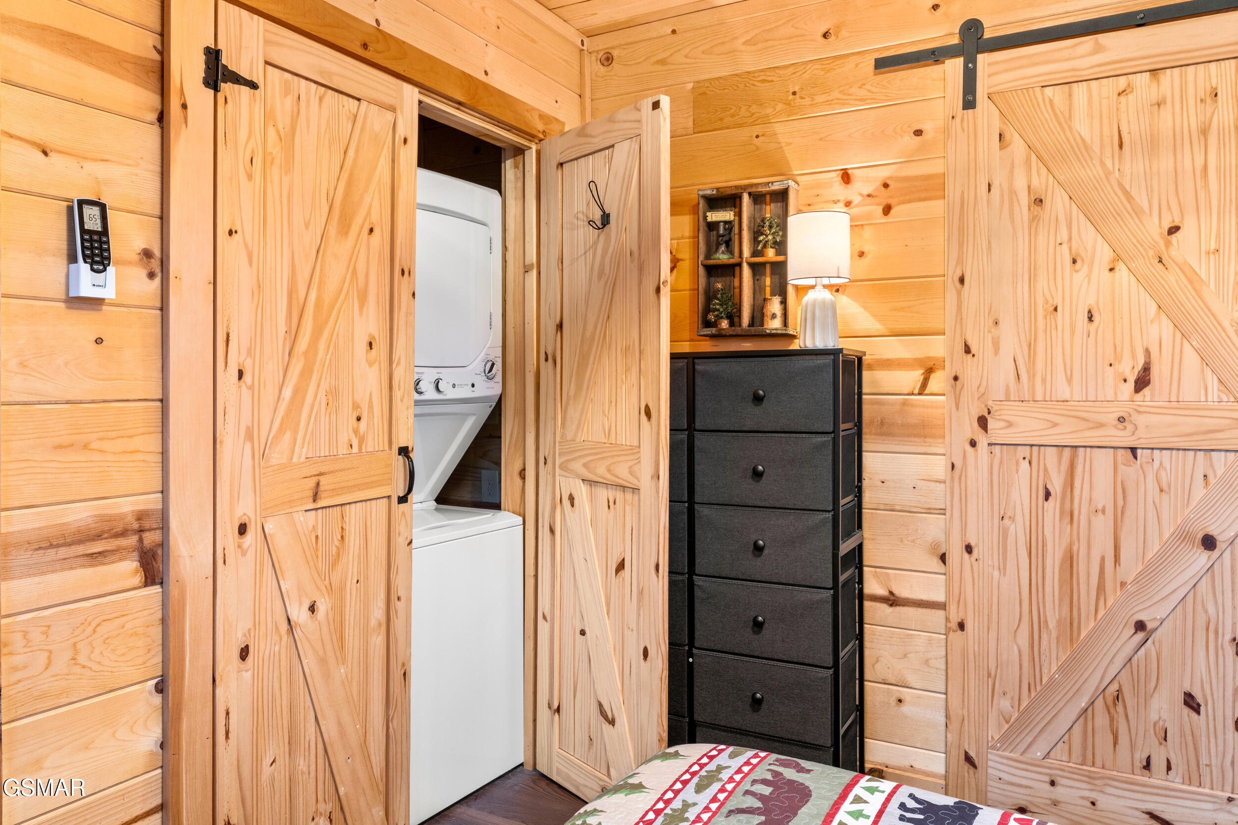 1634 S Mountain View Road Sevierville TN 37876