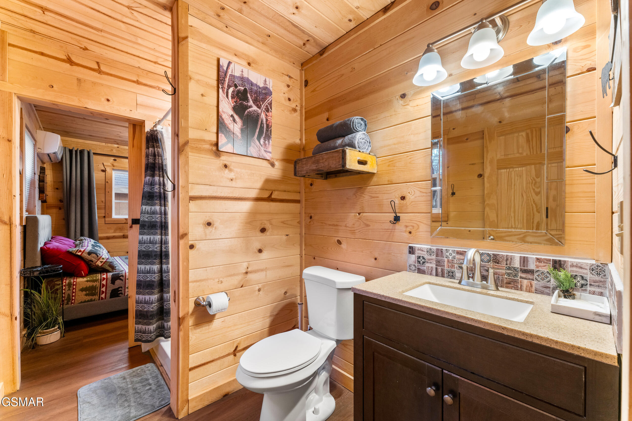 1634 S Mountain View Road Sevierville TN 37876