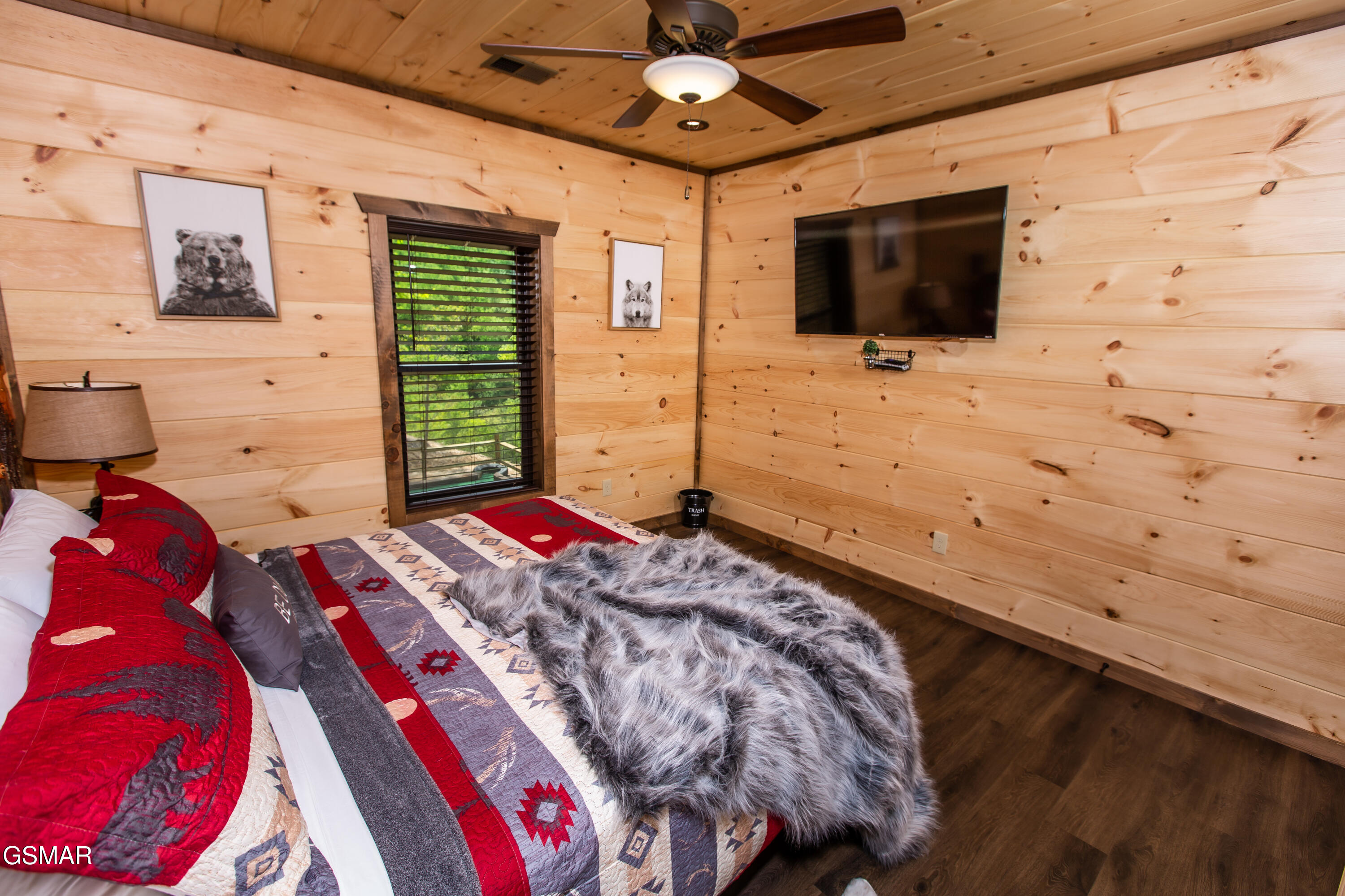 2462 Misty Shadows Drive Sevierville TN 37862