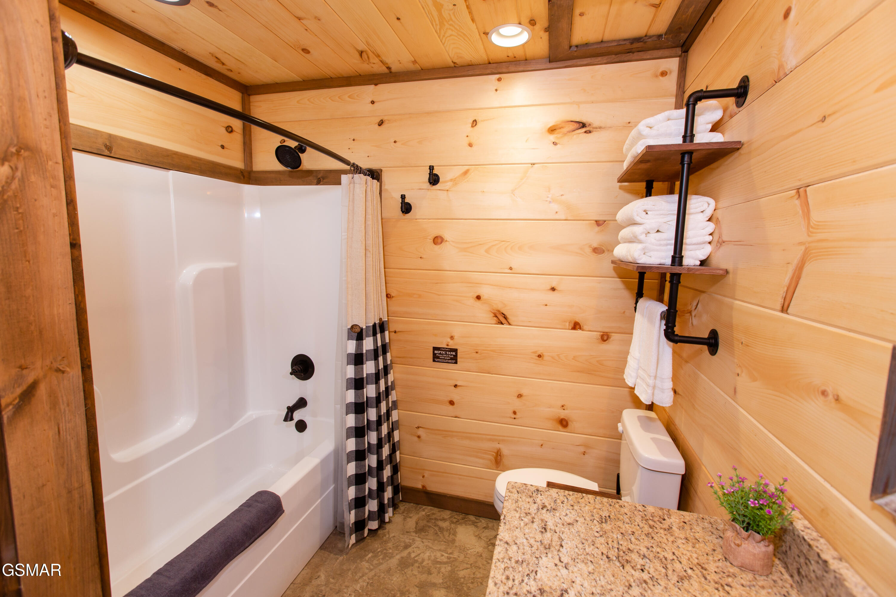 2462 Misty Shadows Drive Sevierville TN 37862