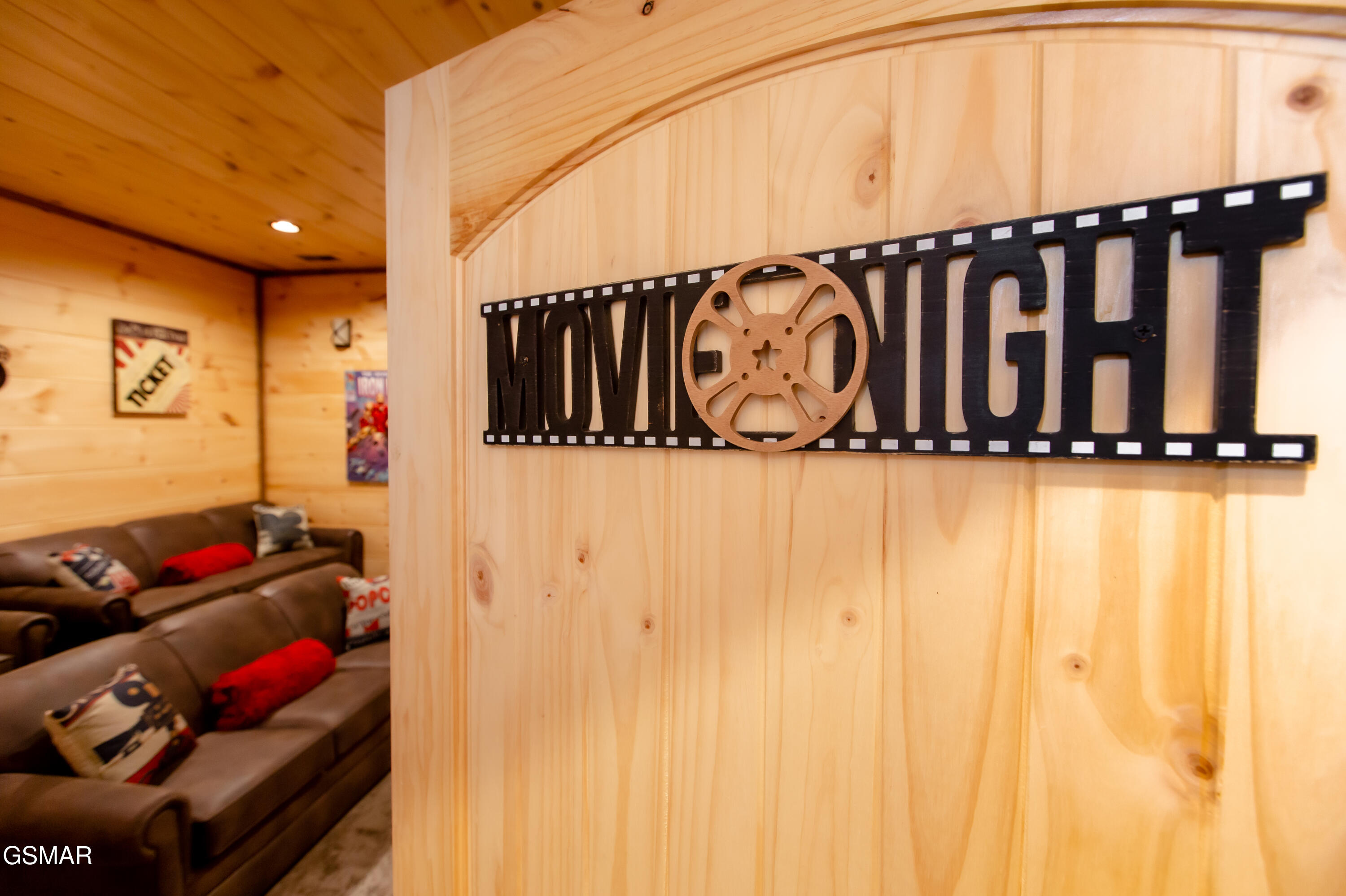 2462 Misty Shadows Drive Sevierville TN 37862