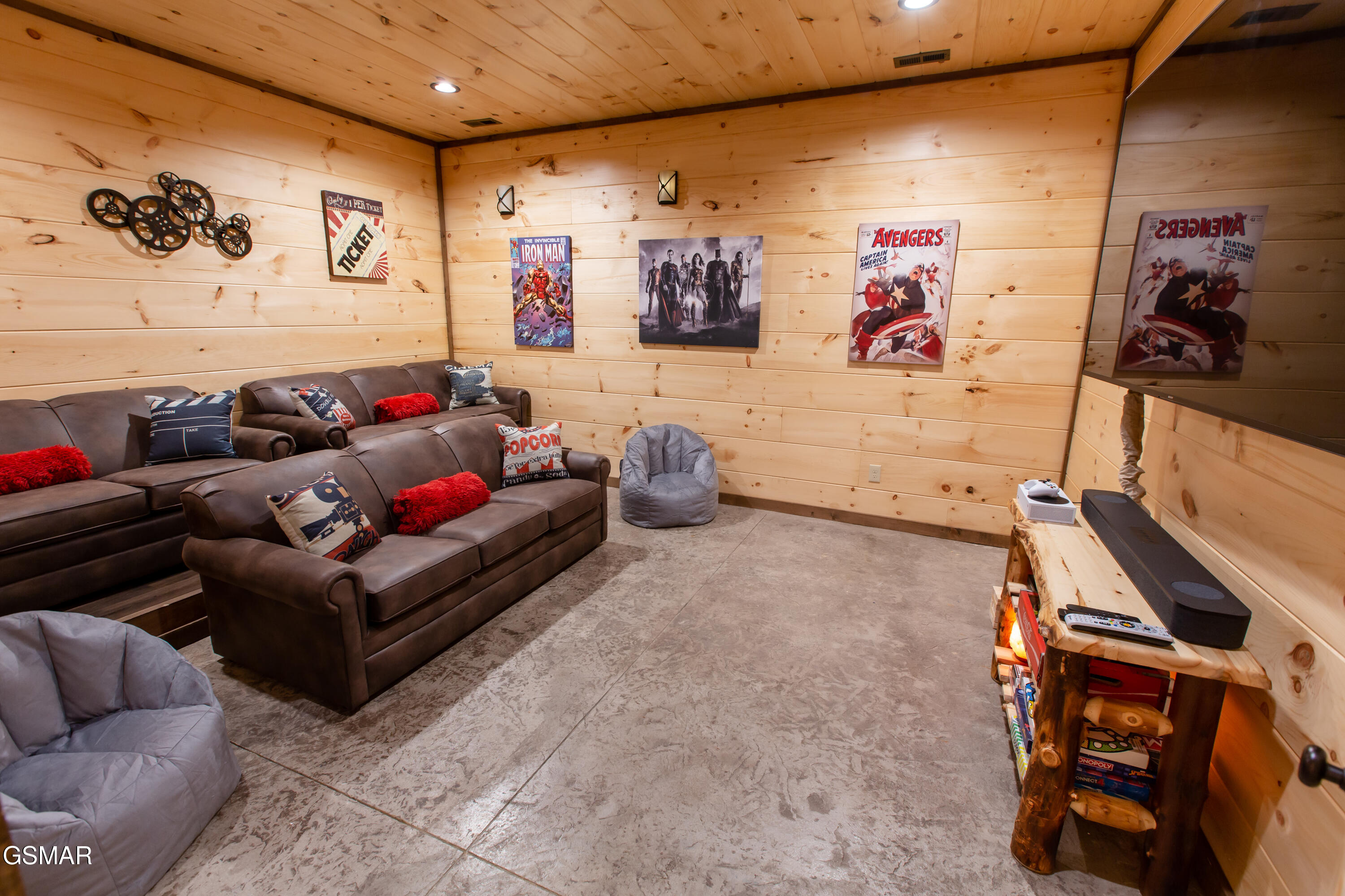 2462 Misty Shadows Drive Sevierville TN 37862