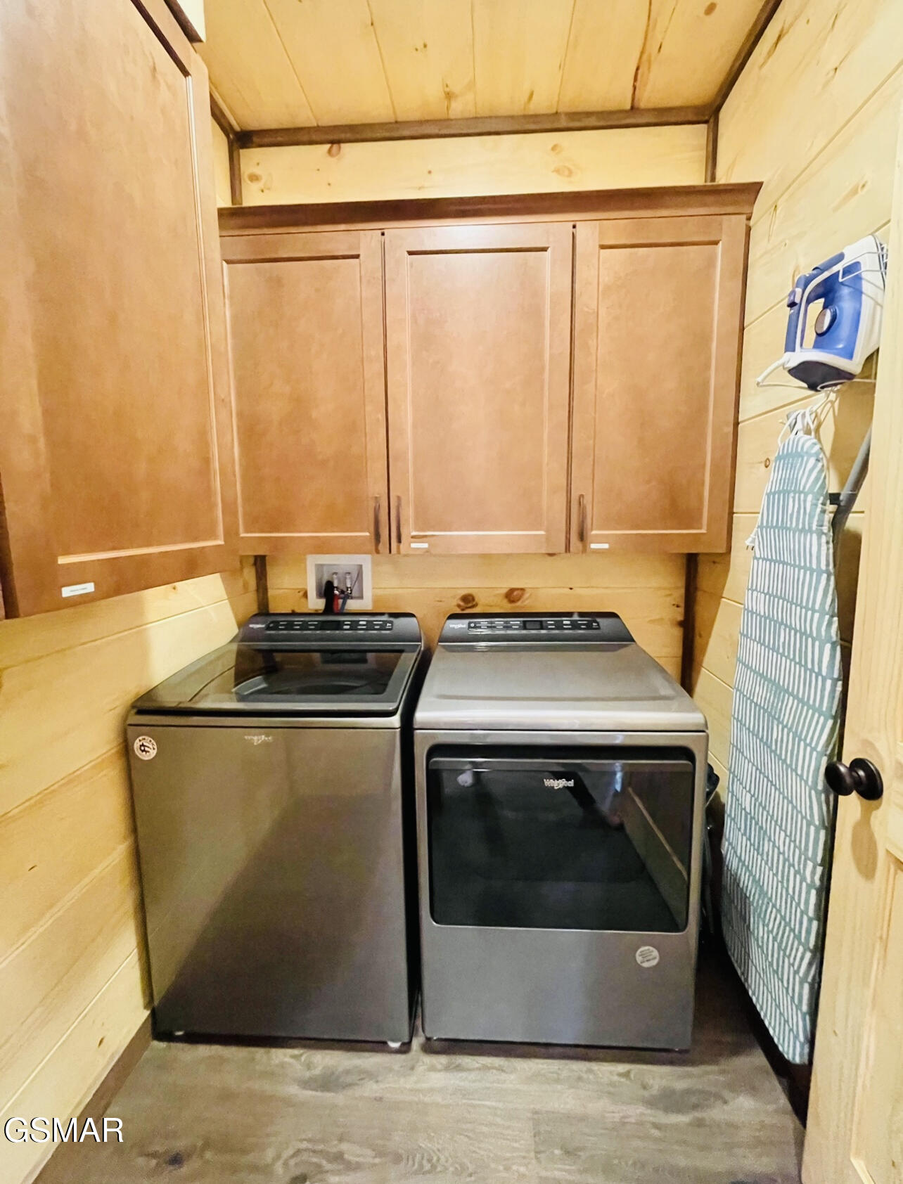 2462 Misty Shadows Drive Sevierville TN 37862