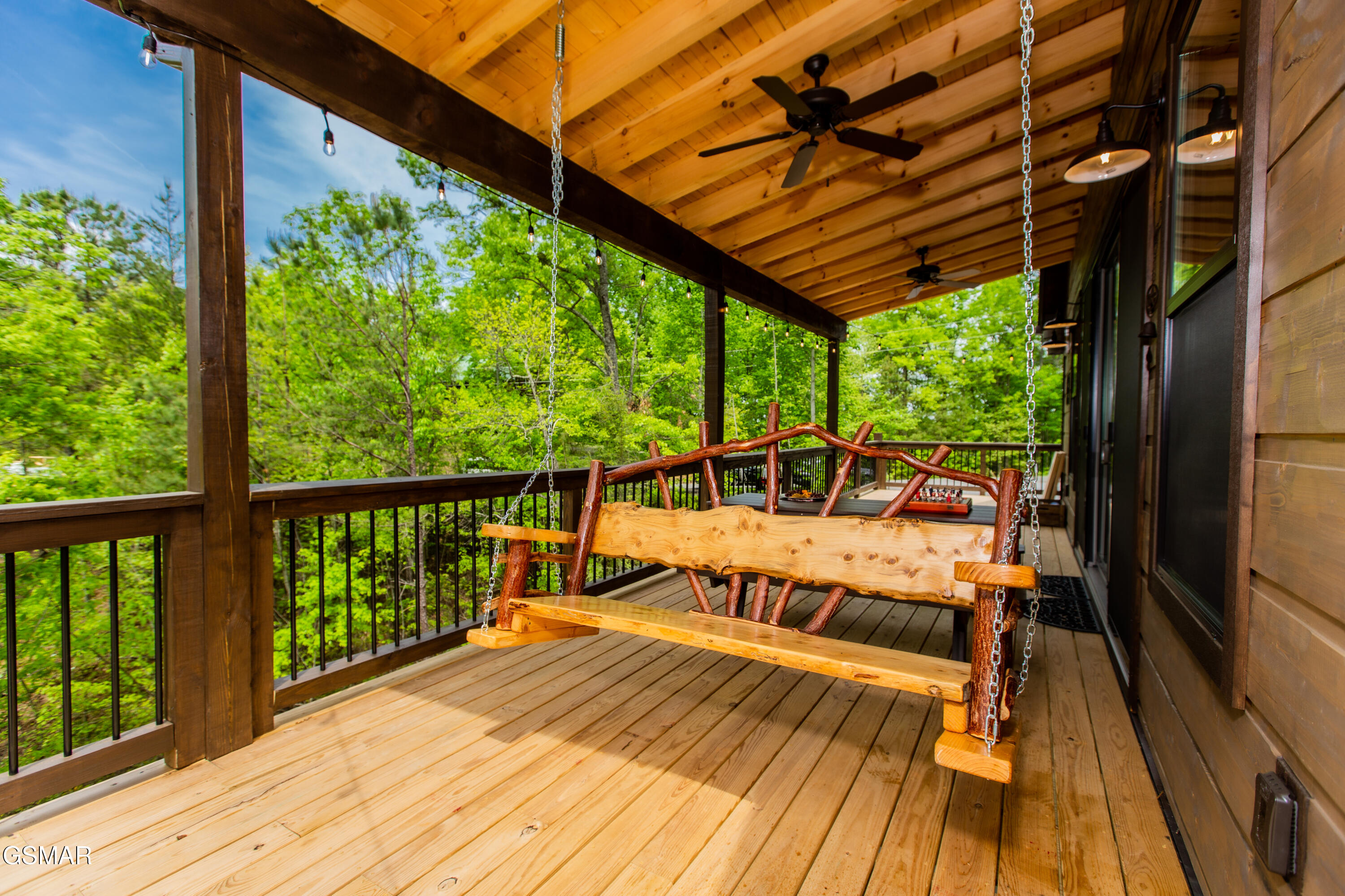 2462 Misty Shadows Drive Sevierville TN 37862