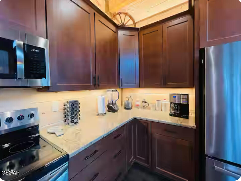 2462 Misty Shadows Drive Sevierville TN 37862