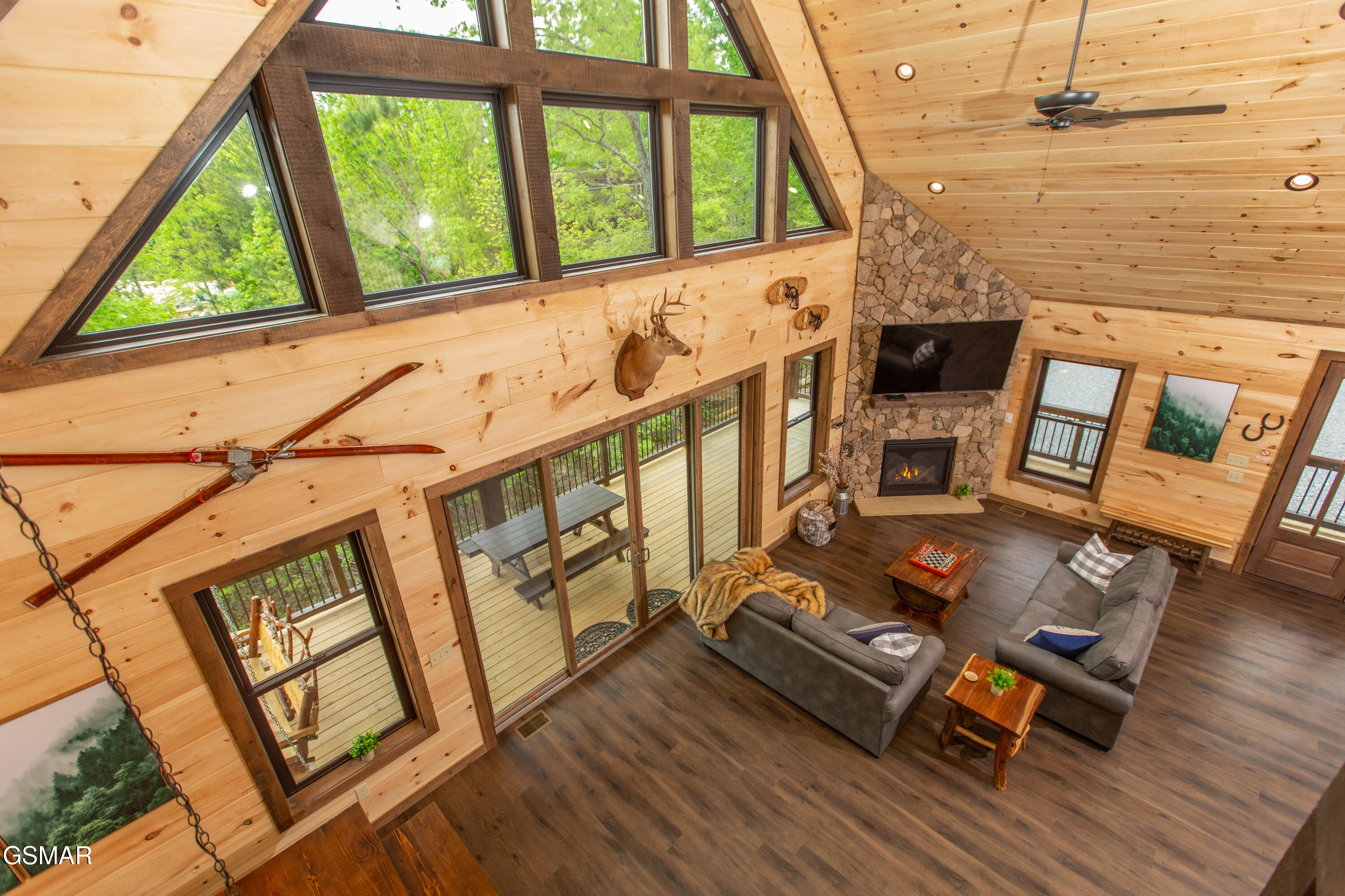 2462 Misty Shadows Drive Sevierville TN 37862