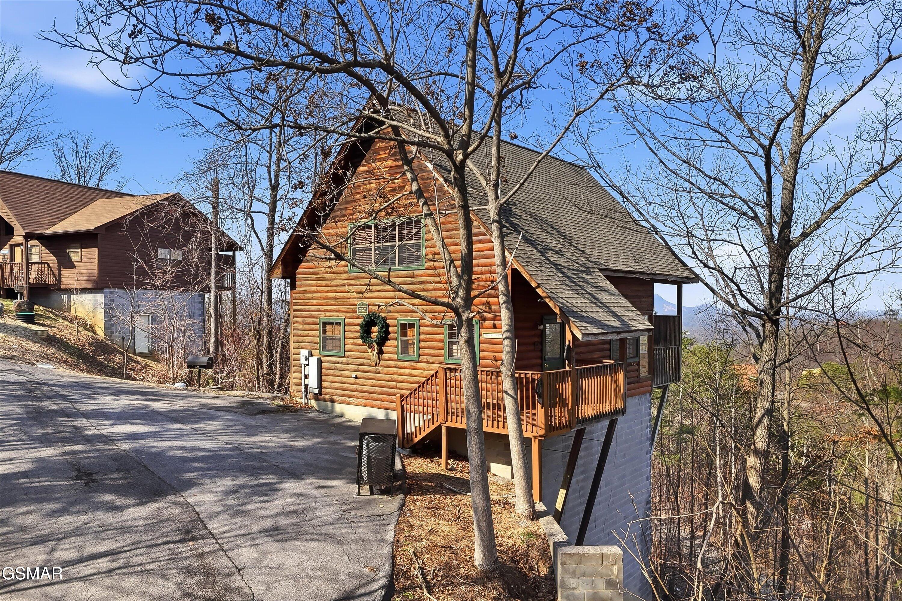 2856 Eagle Crest Way Sevierville TN 37876