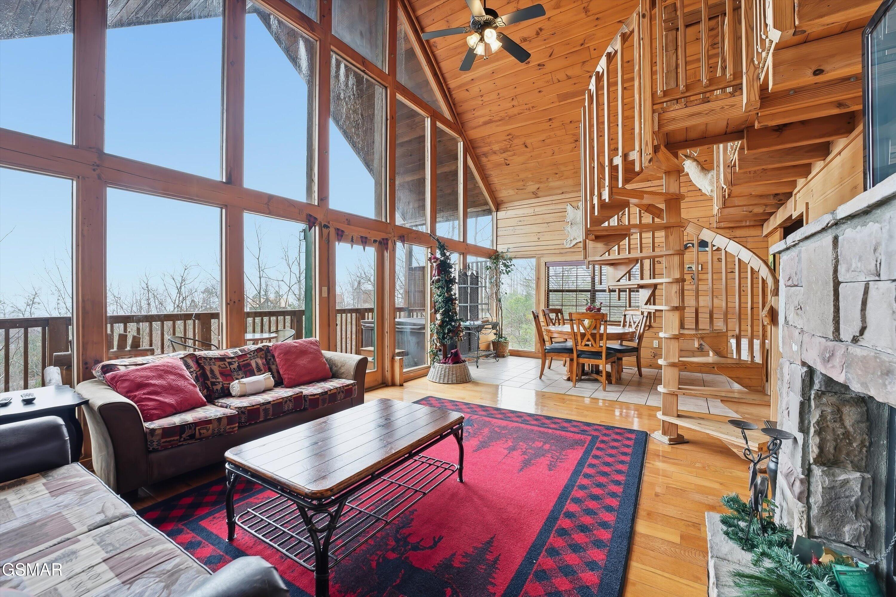 2856 Eagle Crest Way Sevierville TN 37876