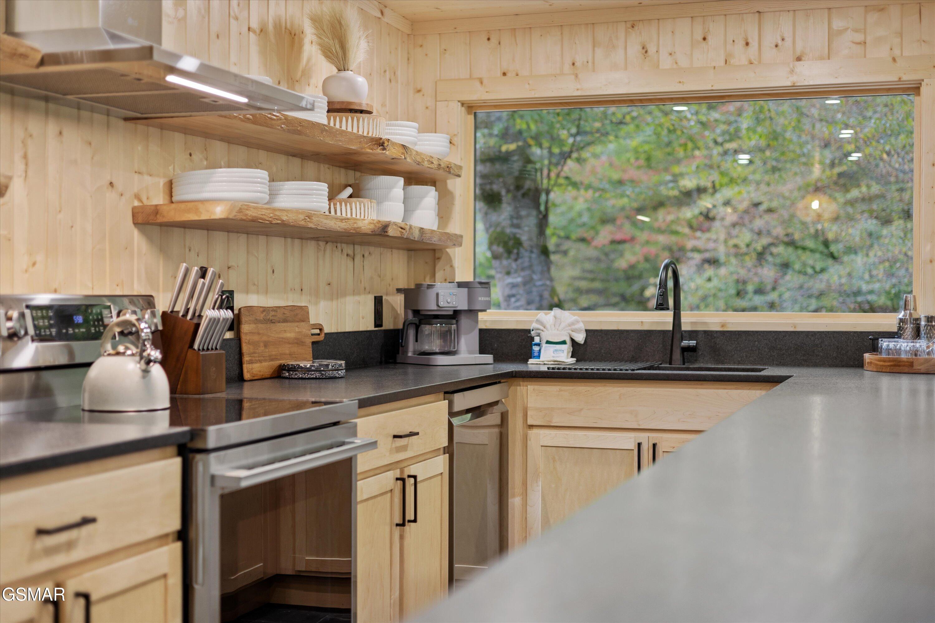 2951 Webb Creek Road Sevierville TN 37876