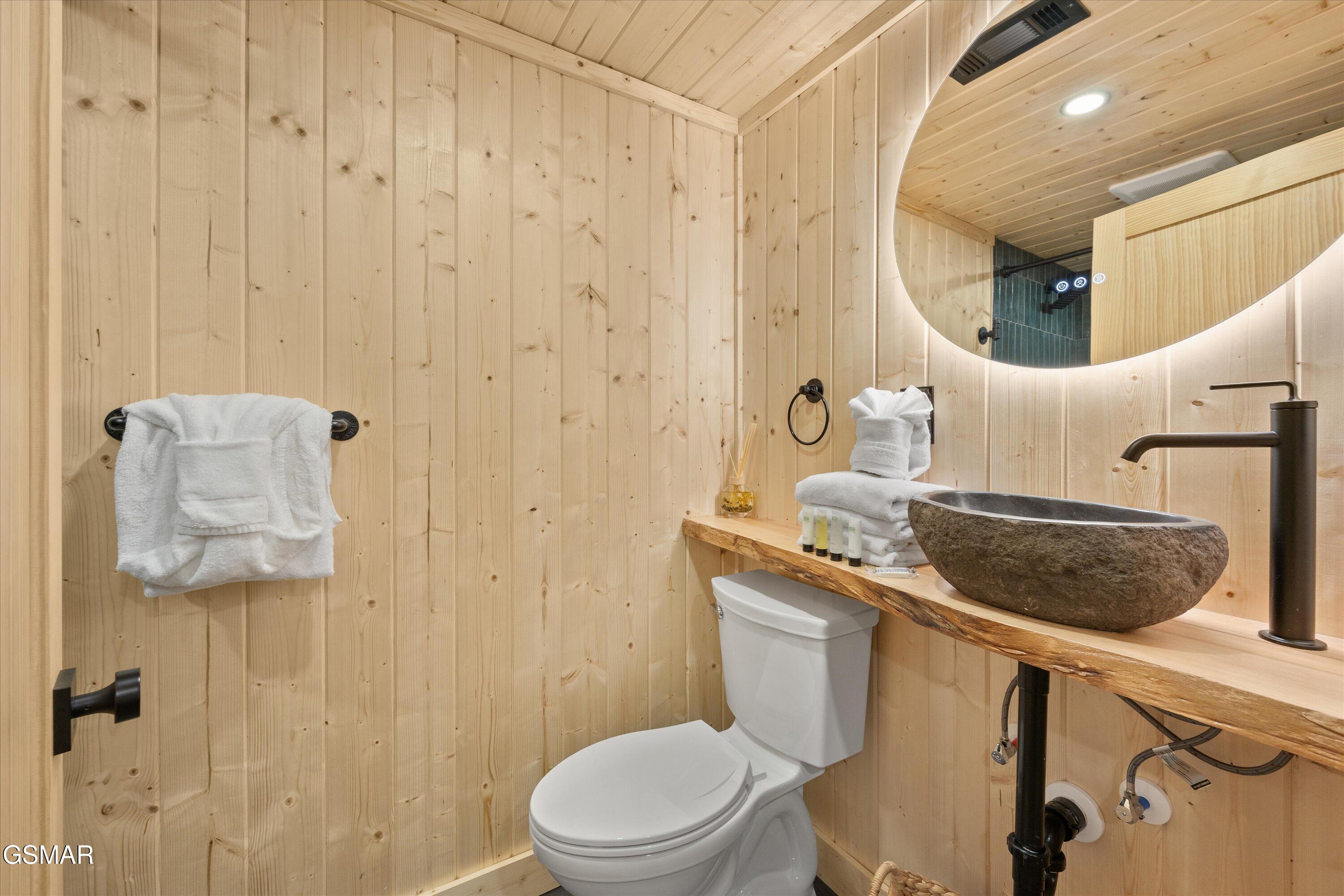 2951 Webb Creek Road Sevierville TN 37876