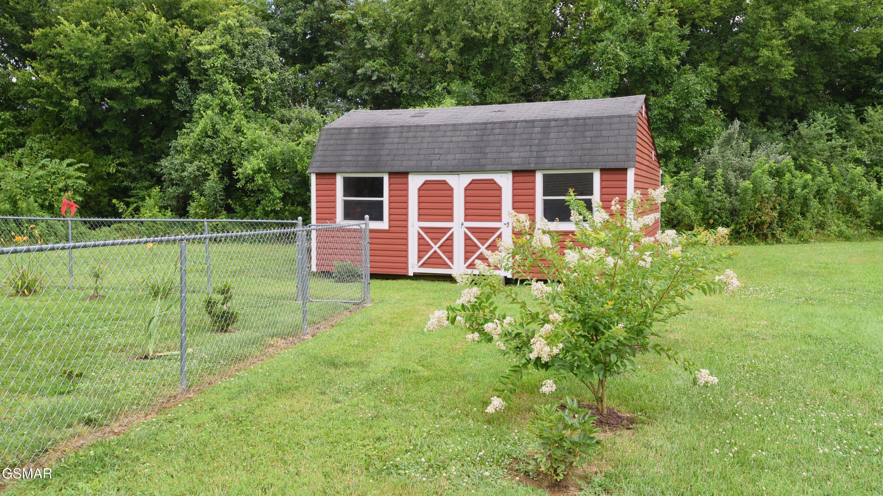 2331 Binginham Island Sevierville TN 37876