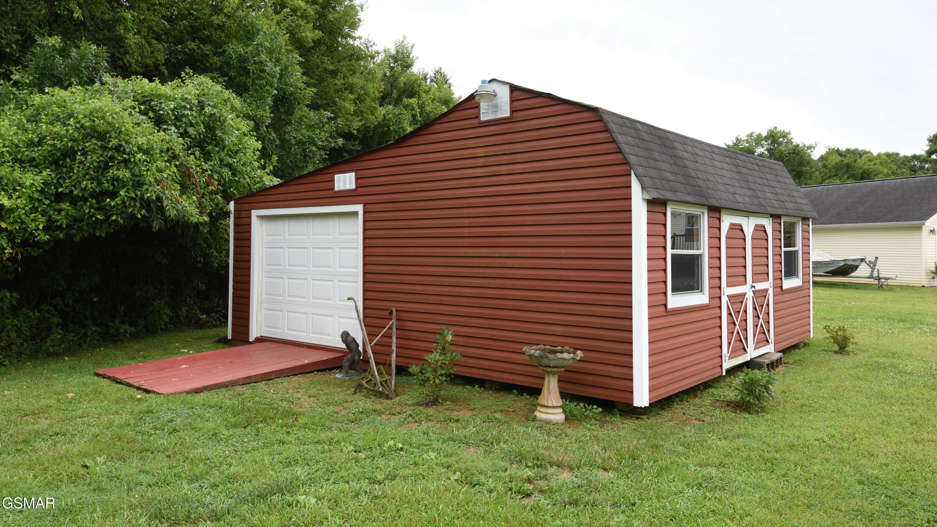 2331 Binginham Island Sevierville TN 37876
