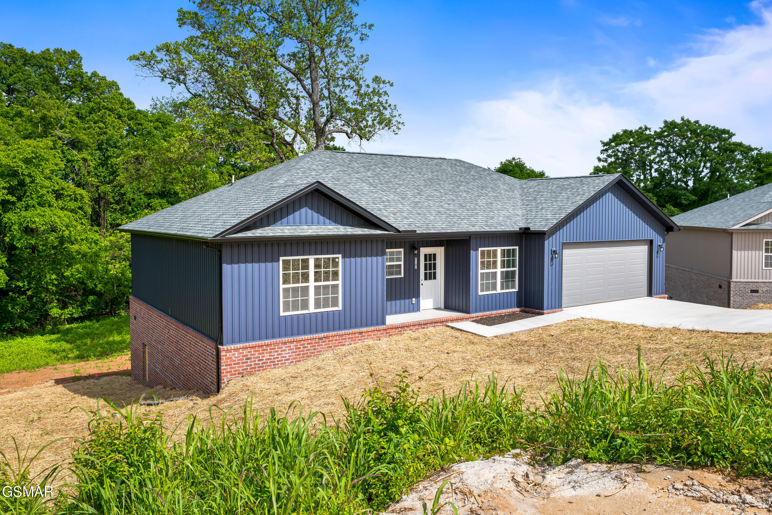2102 Kings View Loop Seymour TN 37865