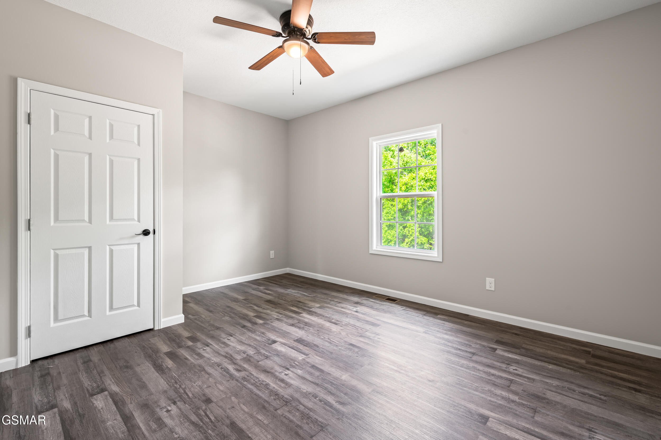 2102 Kings View Loop Seymour TN 37865