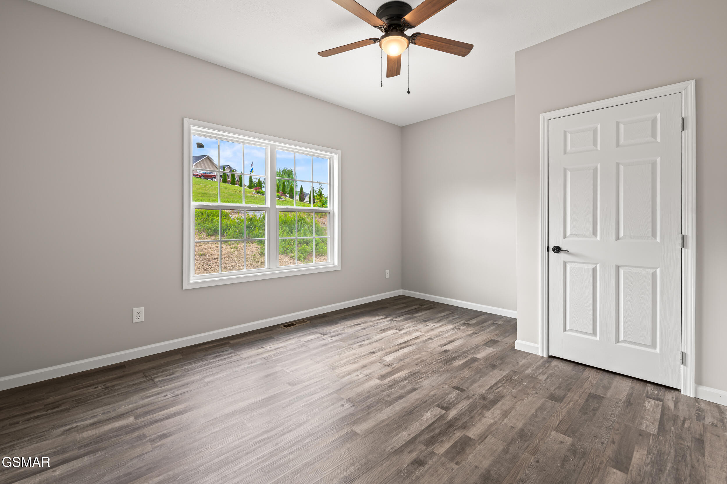 2102 Kings View Loop Seymour TN 37865