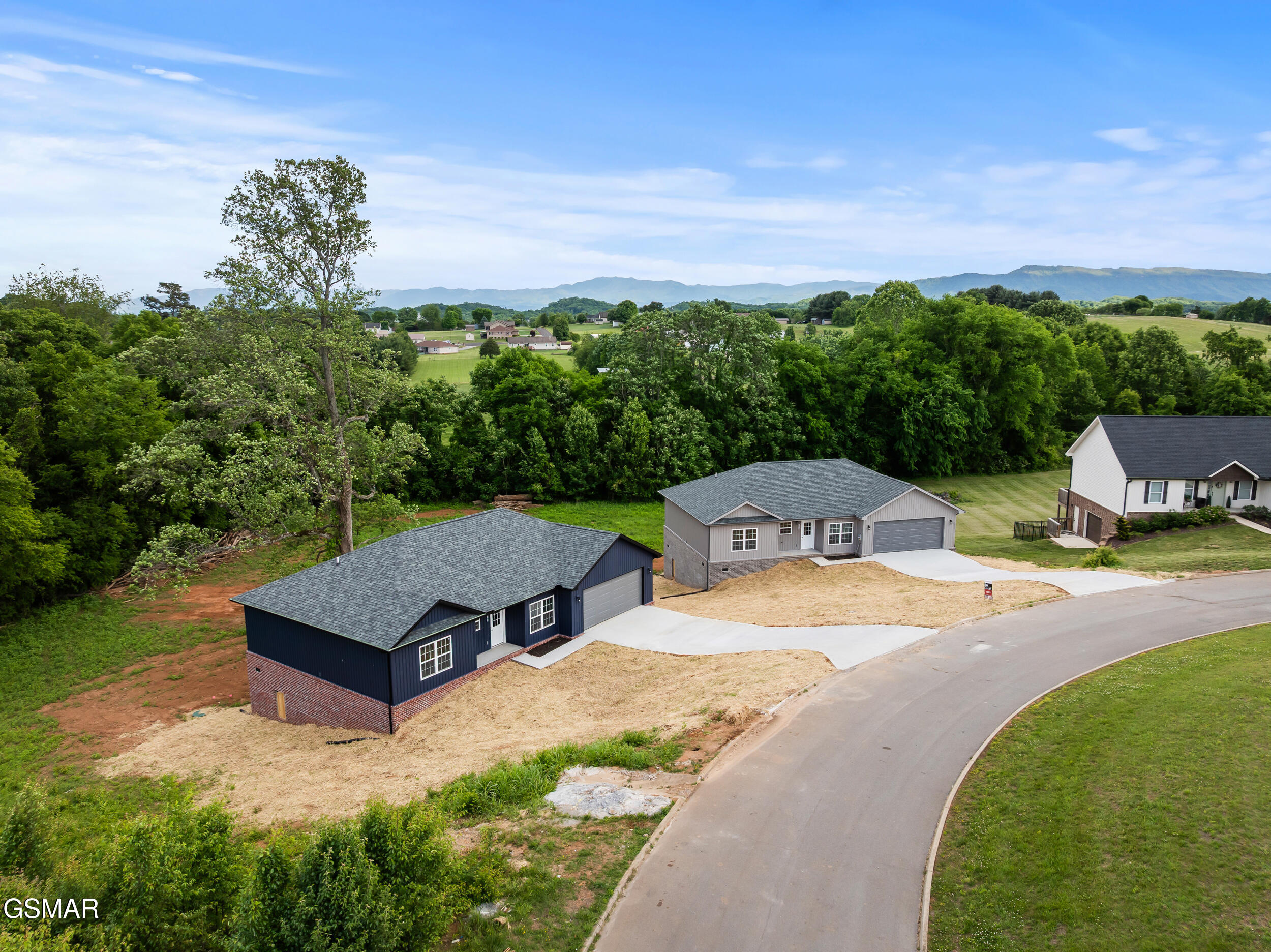 2102 Kings View Loop Seymour TN 37865