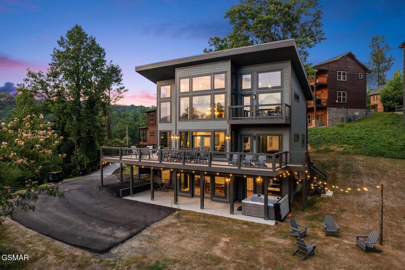 332 Sterling Drive Gatlinburg TN 37738