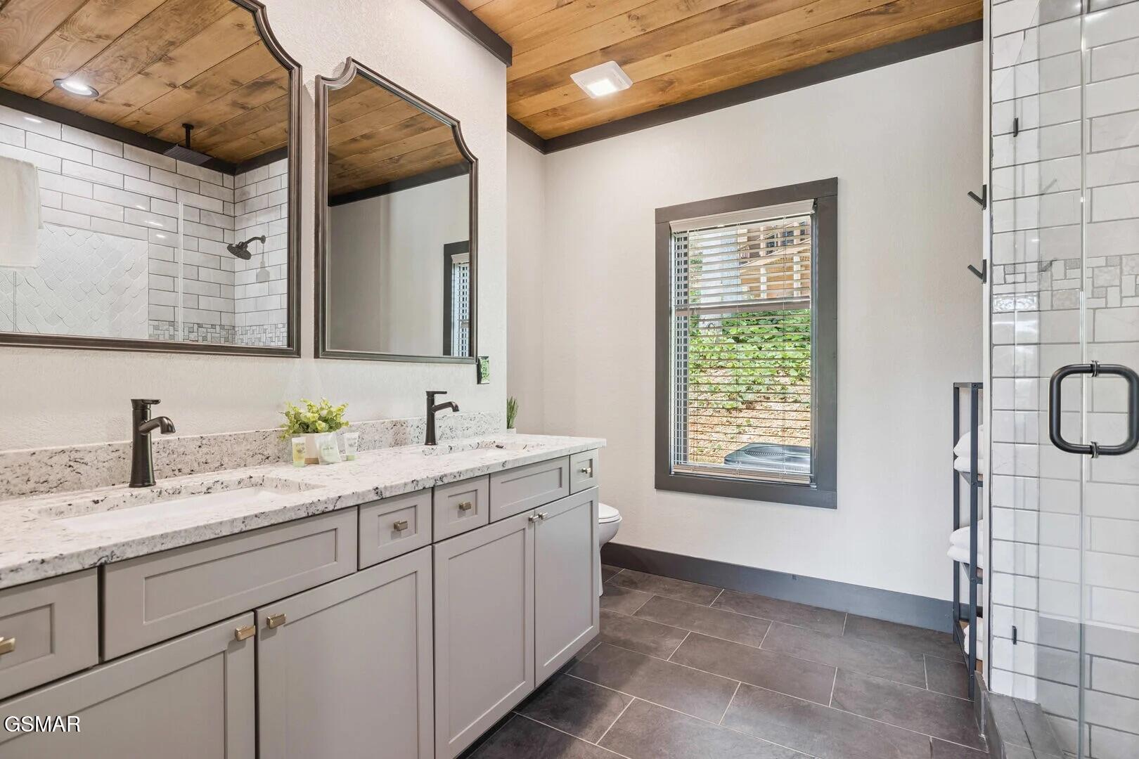 332 Sterling Drive Gatlinburg TN 37738