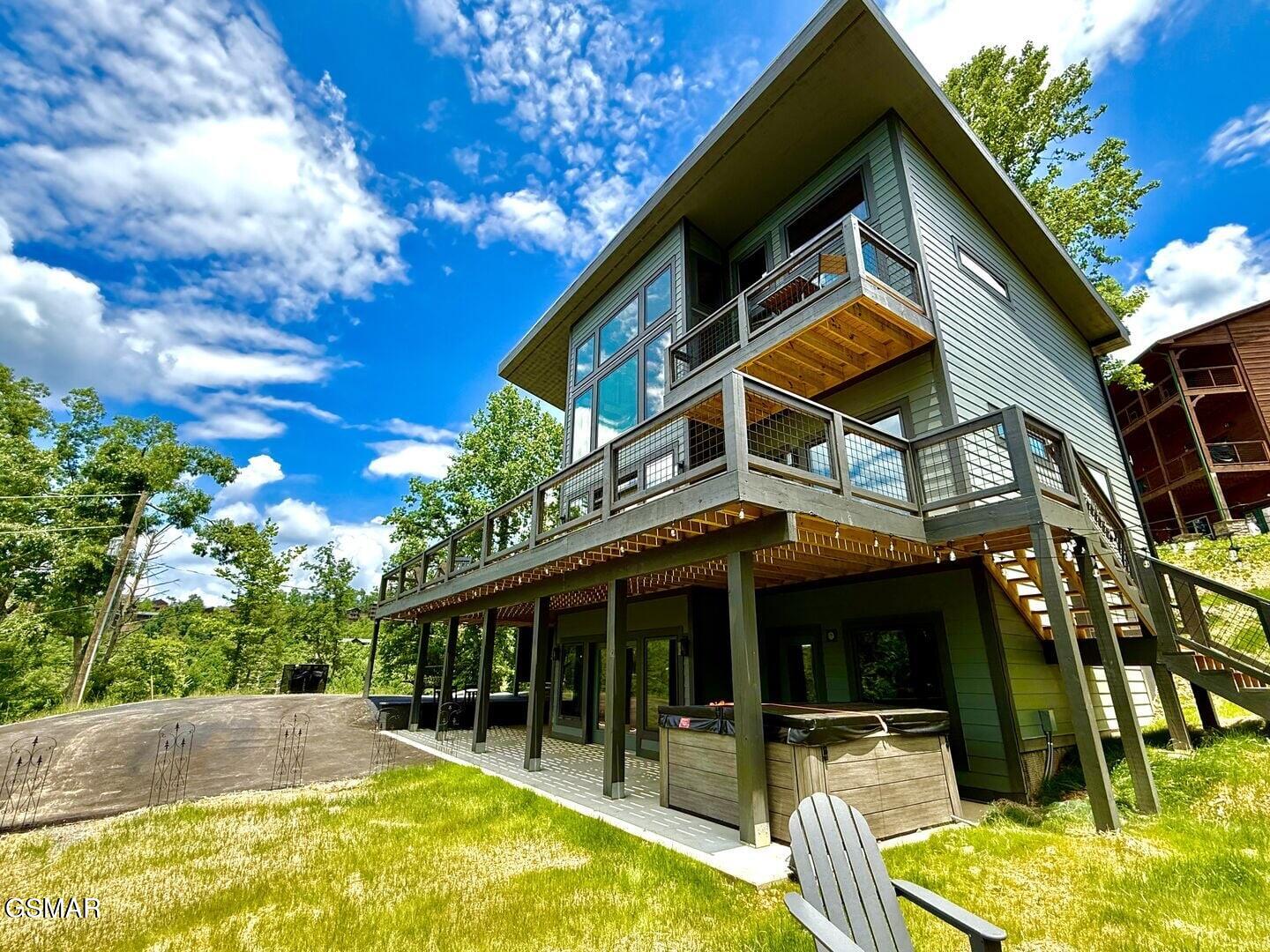 332 Sterling Drive Gatlinburg TN 37738