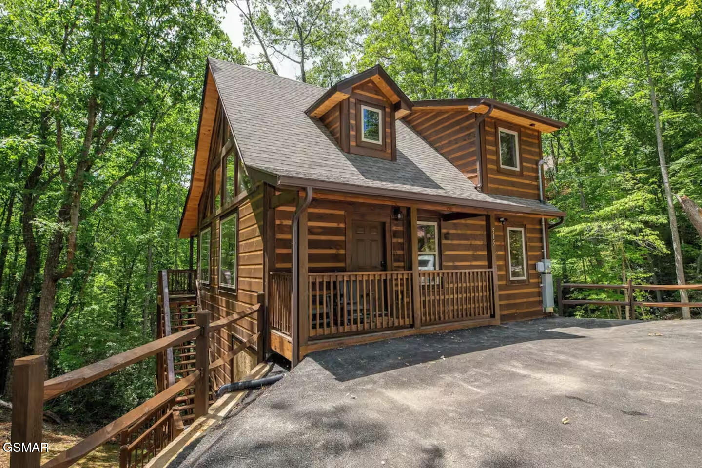 515 Deer Path Lane Gatlinburg TN 37738