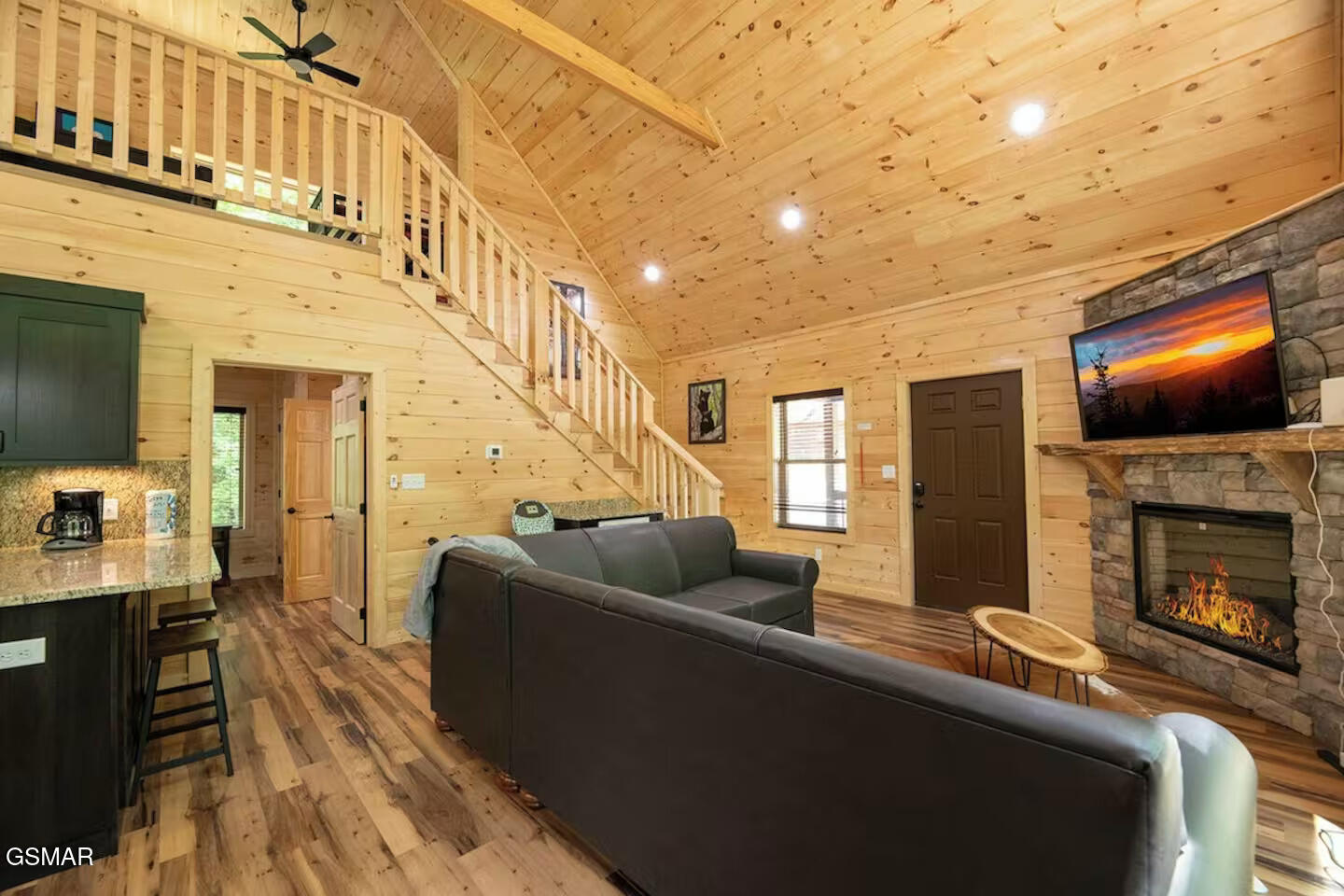 515 Deer Path Lane Gatlinburg TN 37738