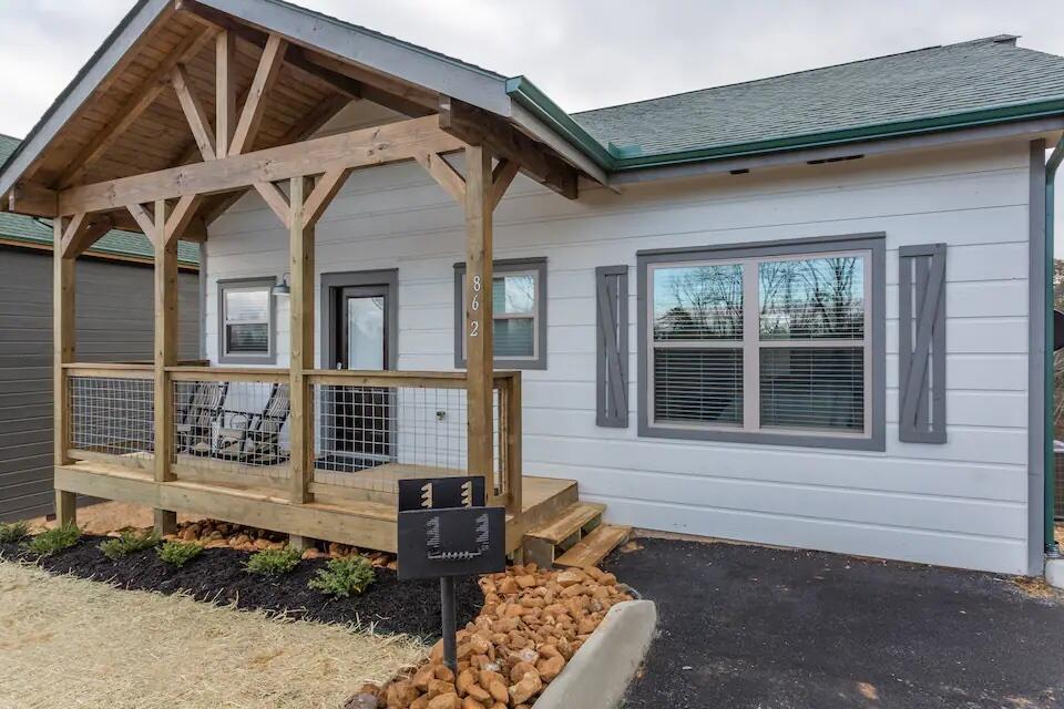 862 Osprey Way Pigeon Forge TN 37863