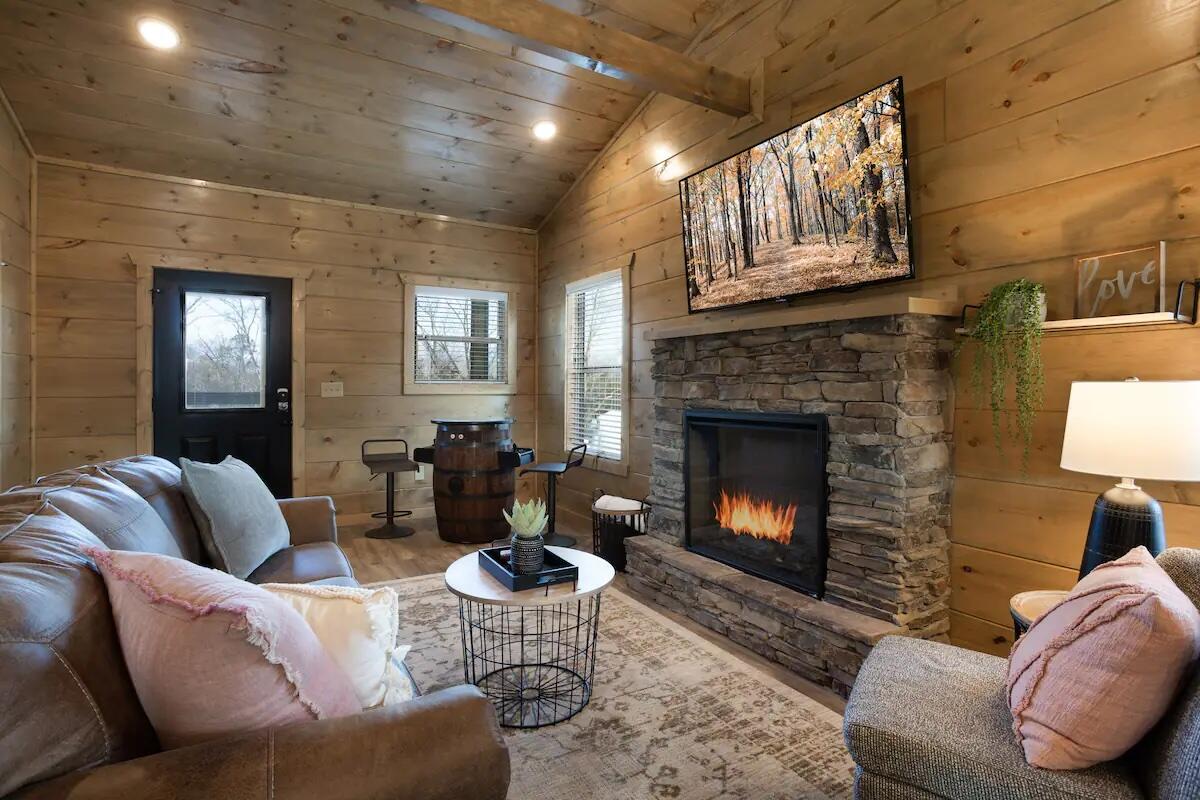 862 Osprey Way Pigeon Forge TN 37863