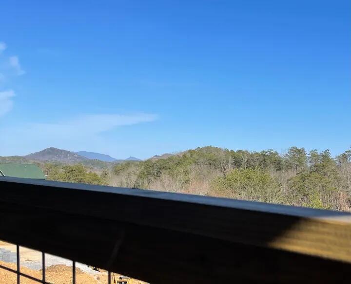 862 Osprey Way Pigeon Forge TN 37863