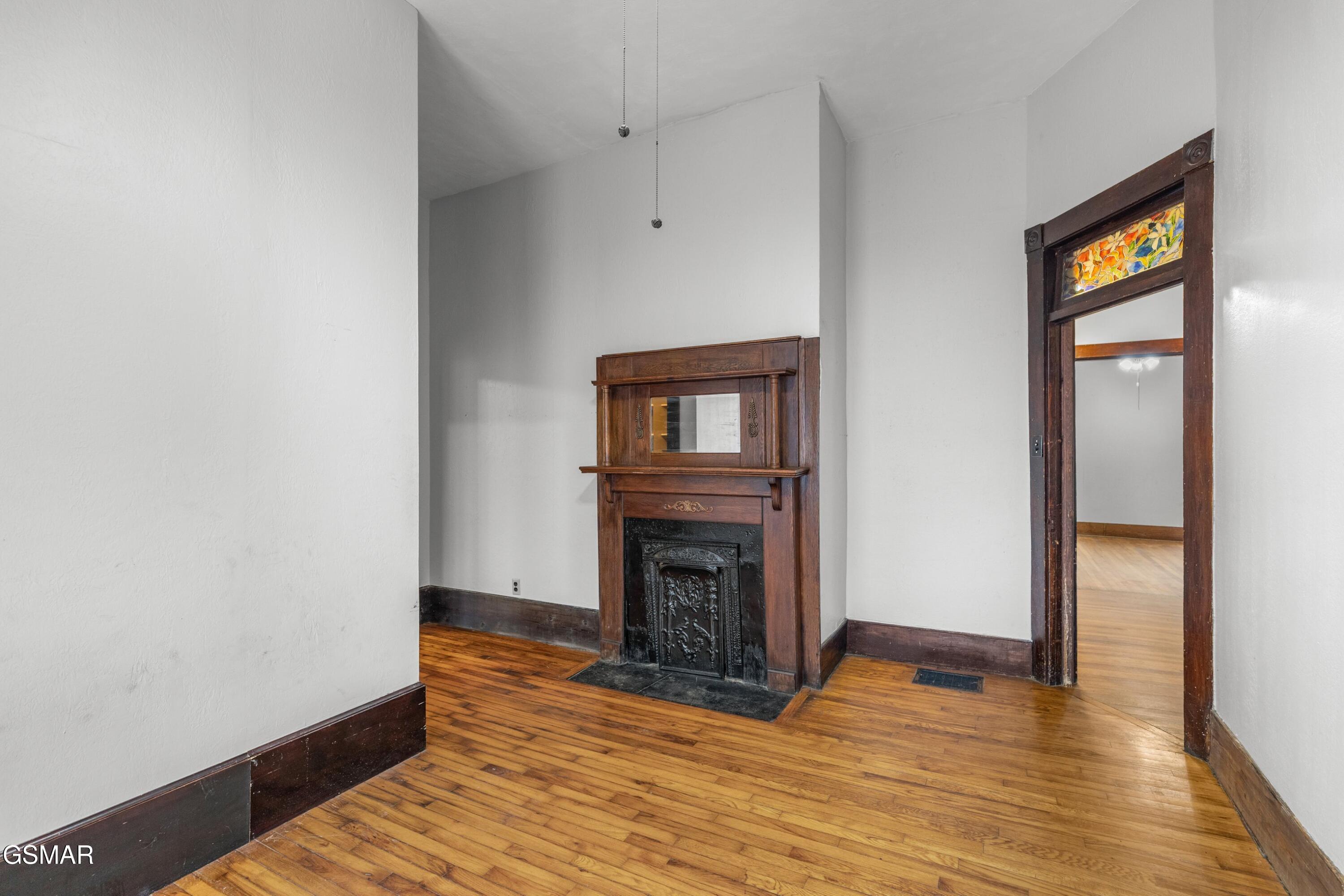 222 E Meeting Street Dandridge TN 37725