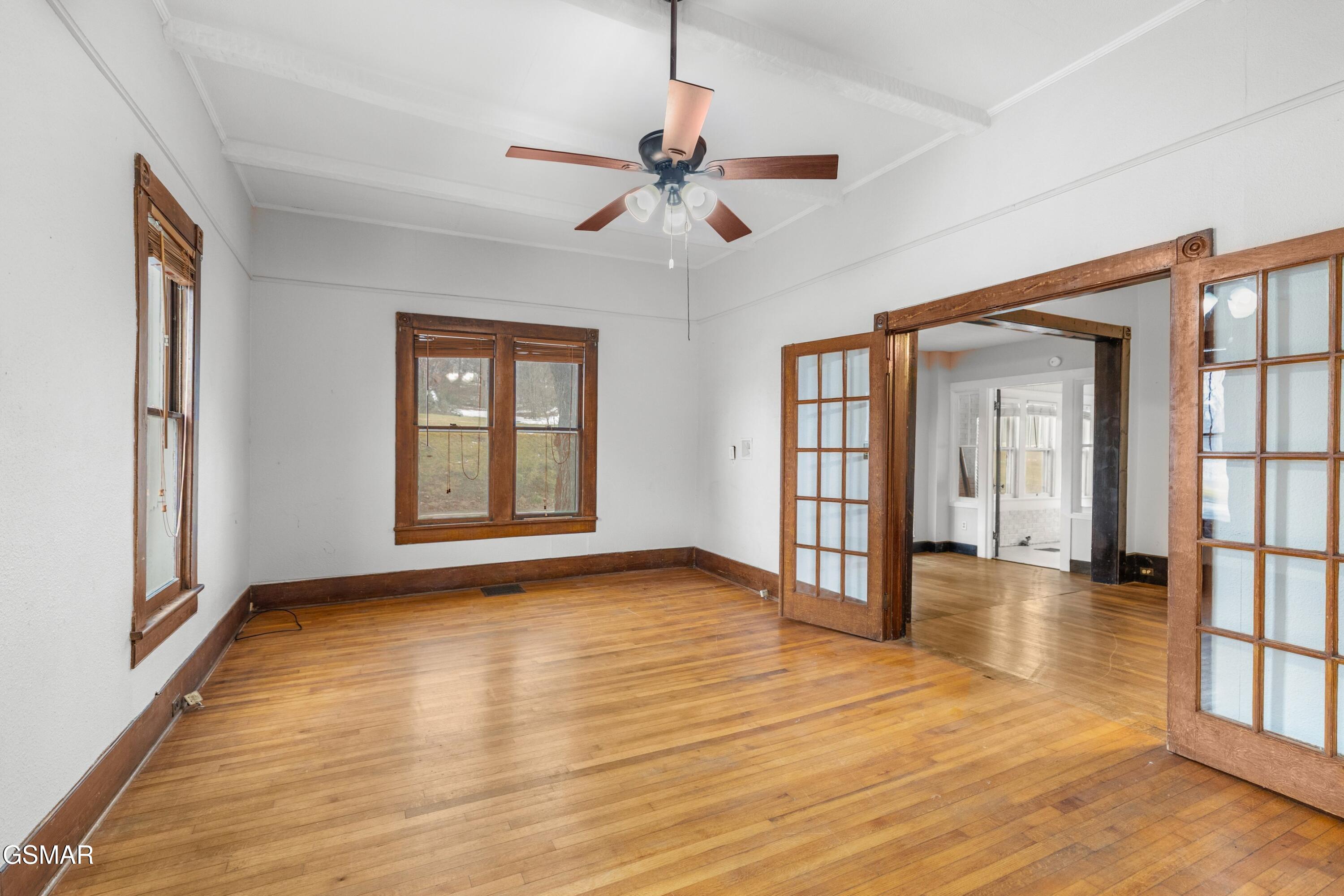 222 E Meeting Street Dandridge TN 37725