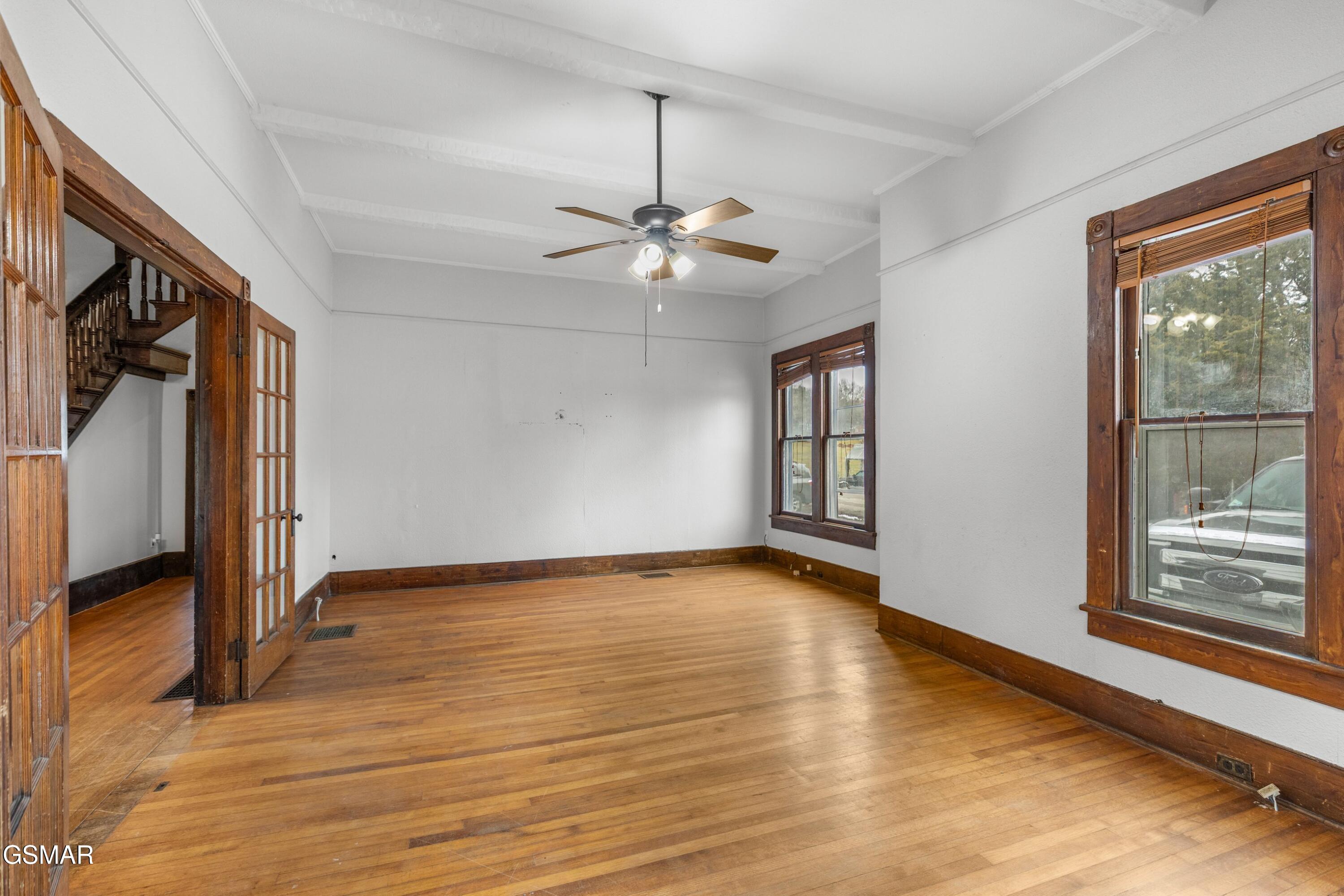 222 E Meeting Street Dandridge TN 37725