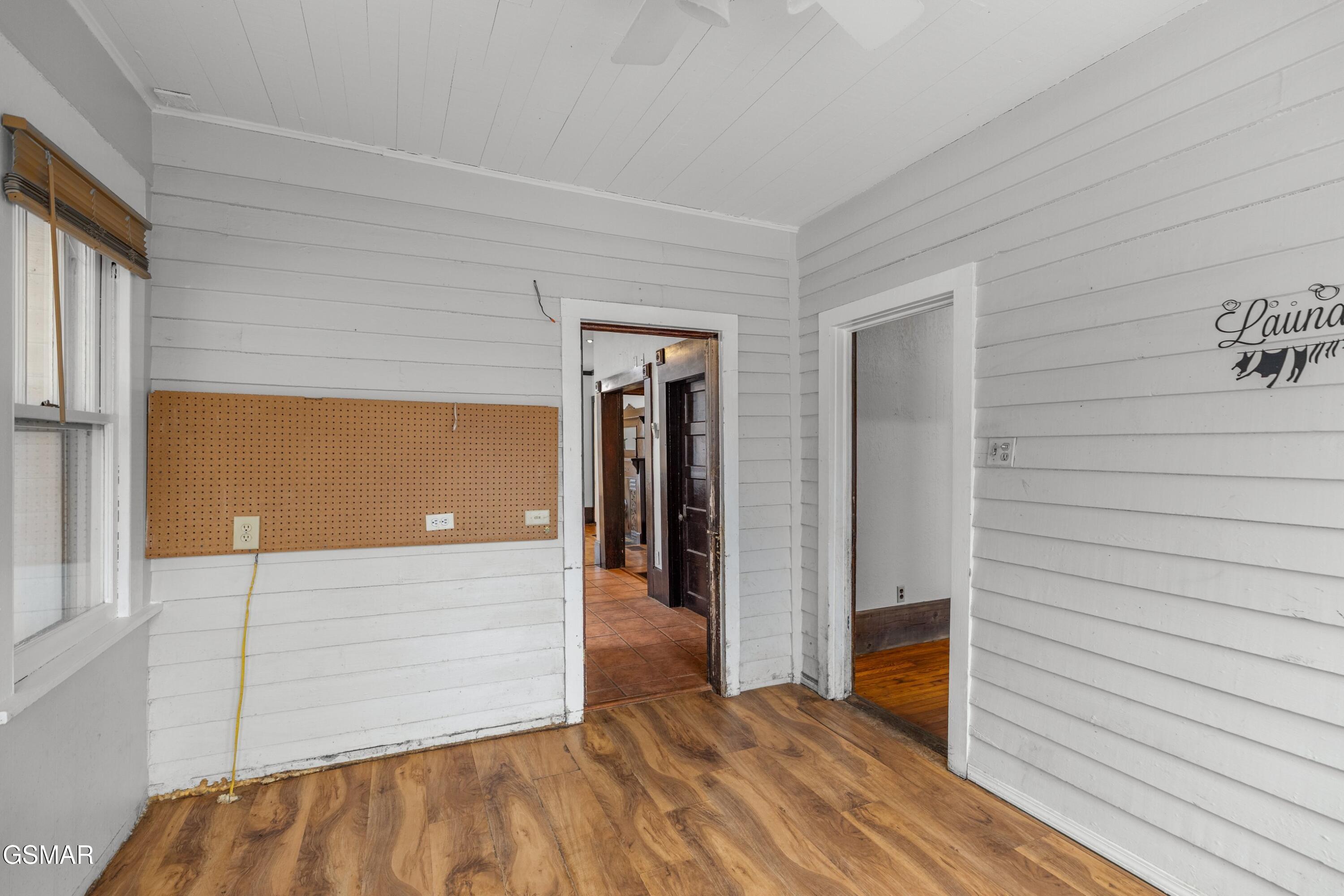 222 E Meeting Street Dandridge TN 37725