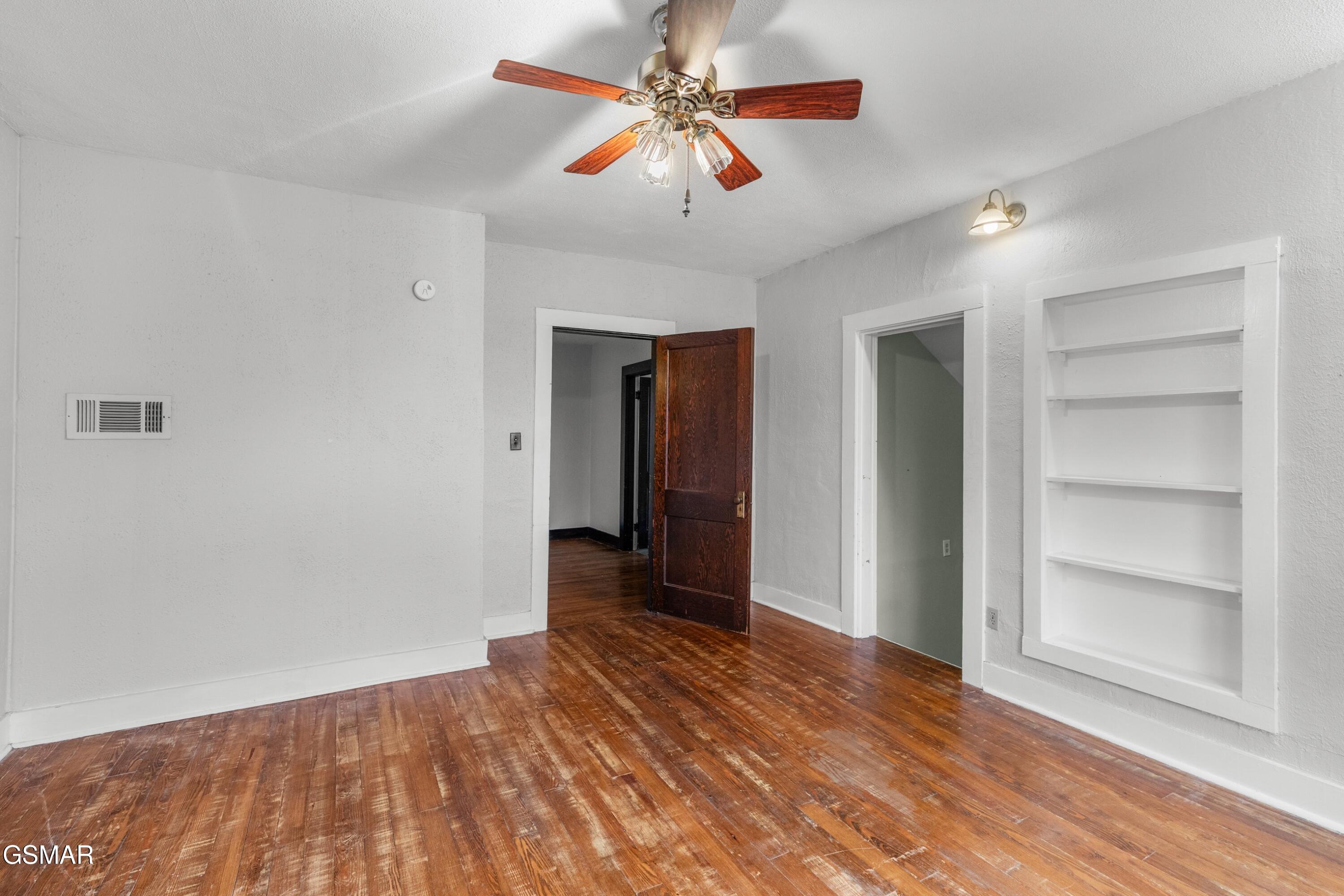 222 E Meeting Street Dandridge TN 37725