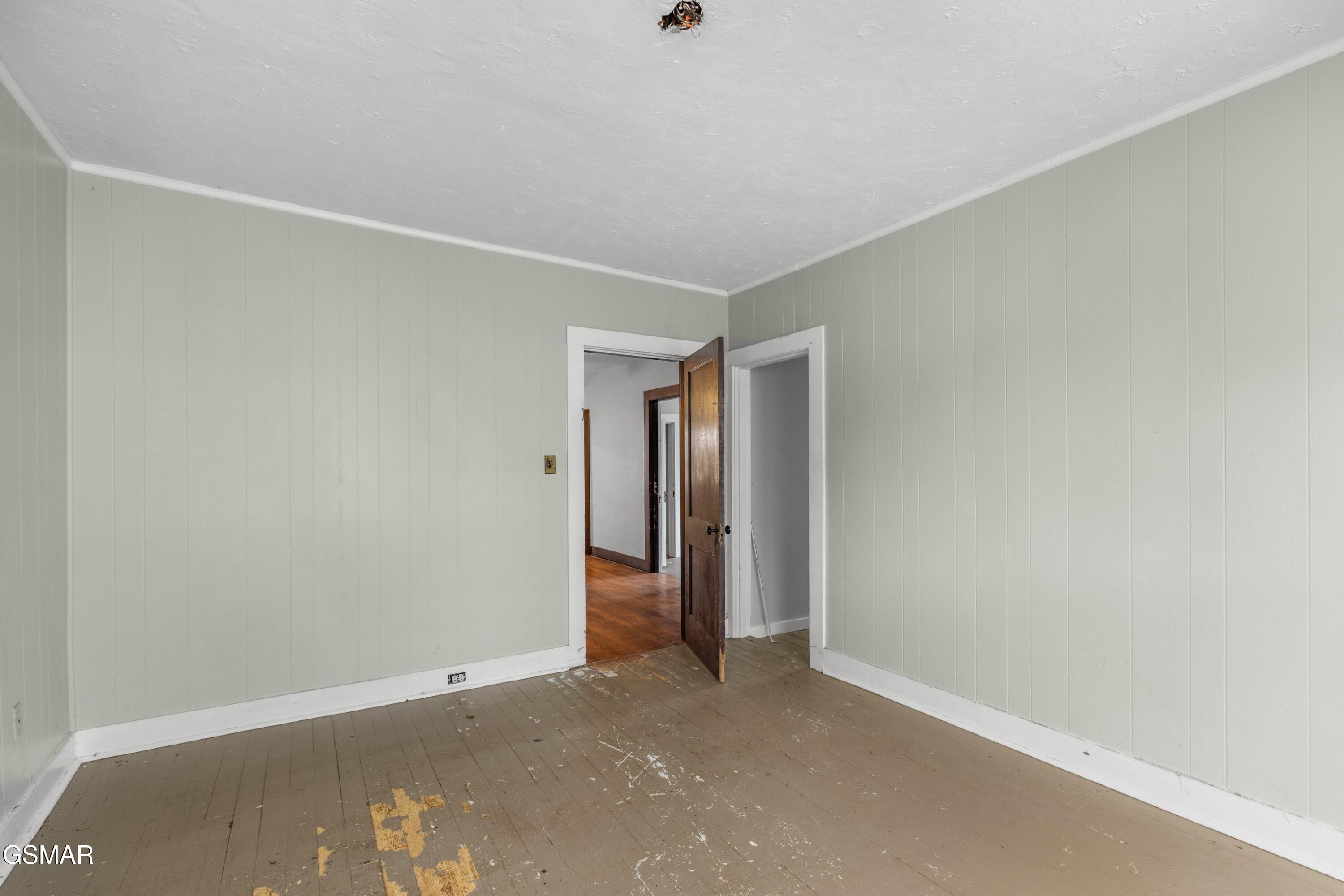 222 E Meeting Street Dandridge TN 37725