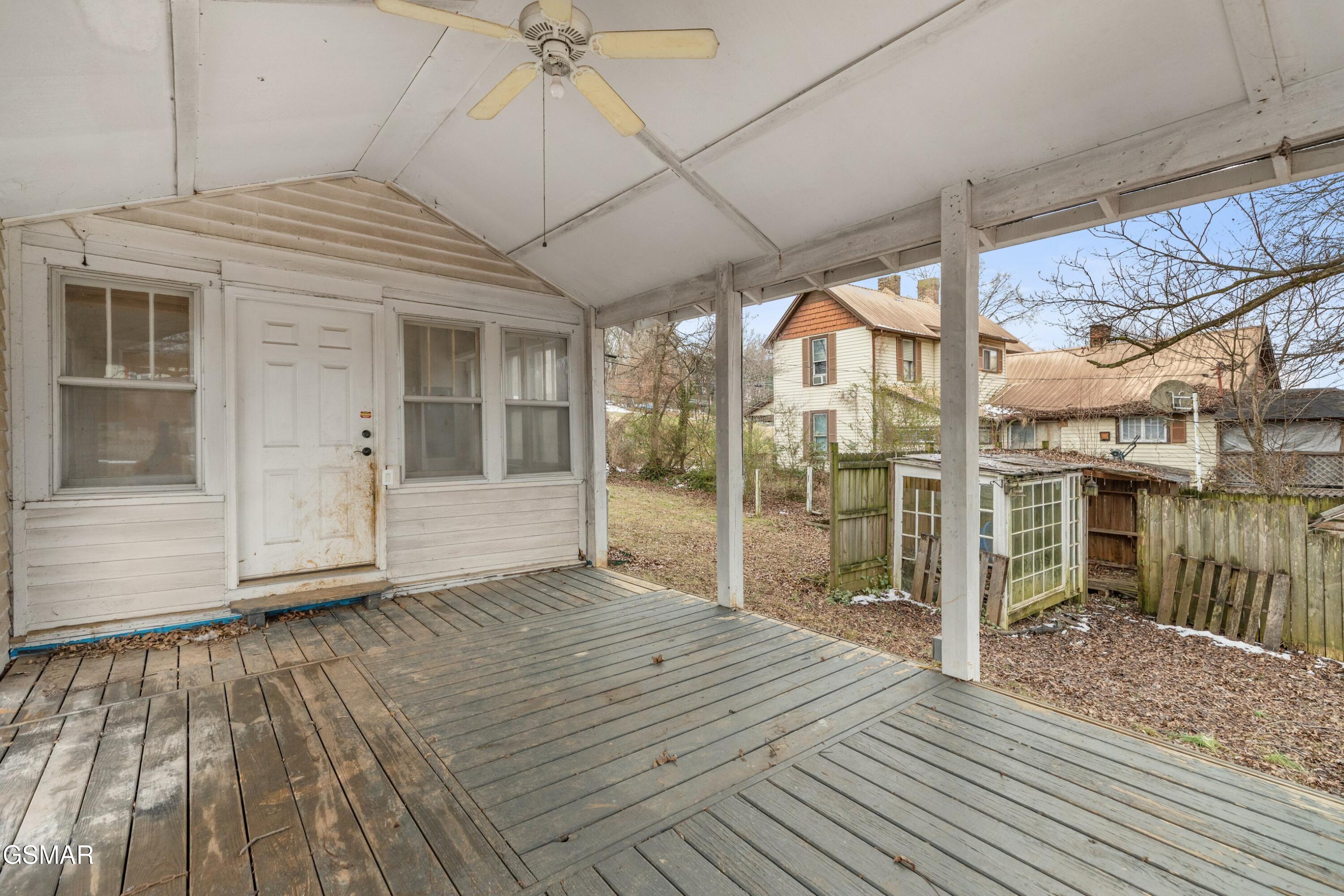 222 E Meeting Street Dandridge TN 37725