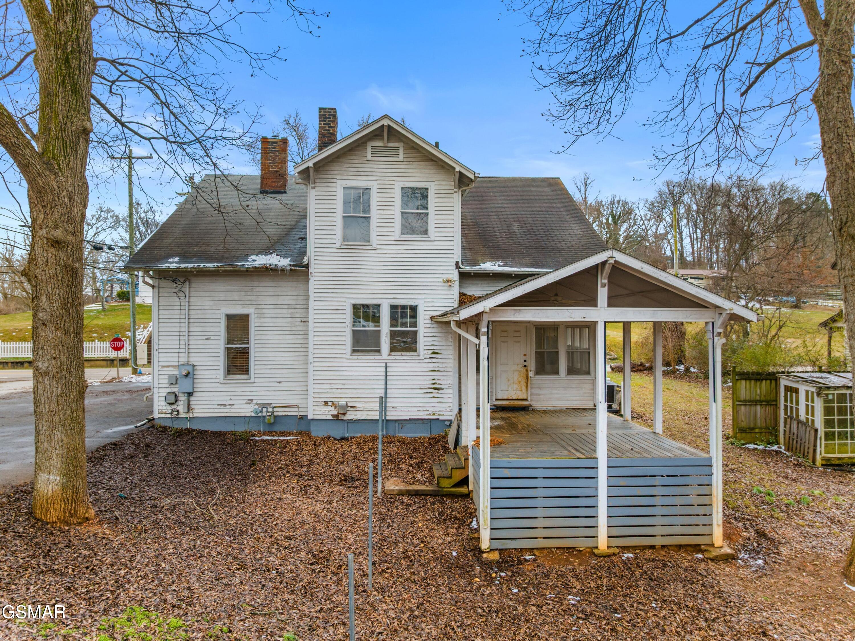 222 E Meeting Street Dandridge TN 37725