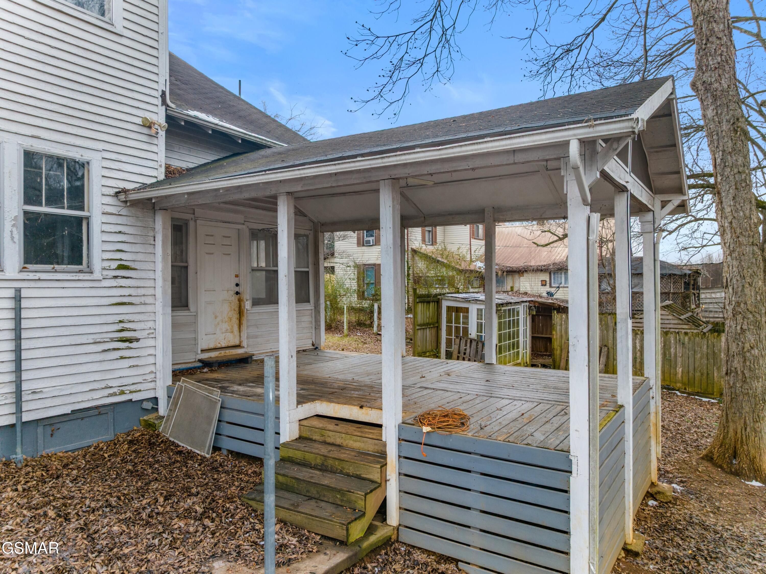 222 E Meeting Street Dandridge TN 37725