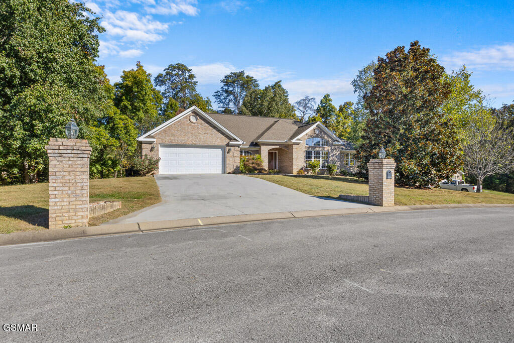 140 Gallahad Court Sevierville TN 37876