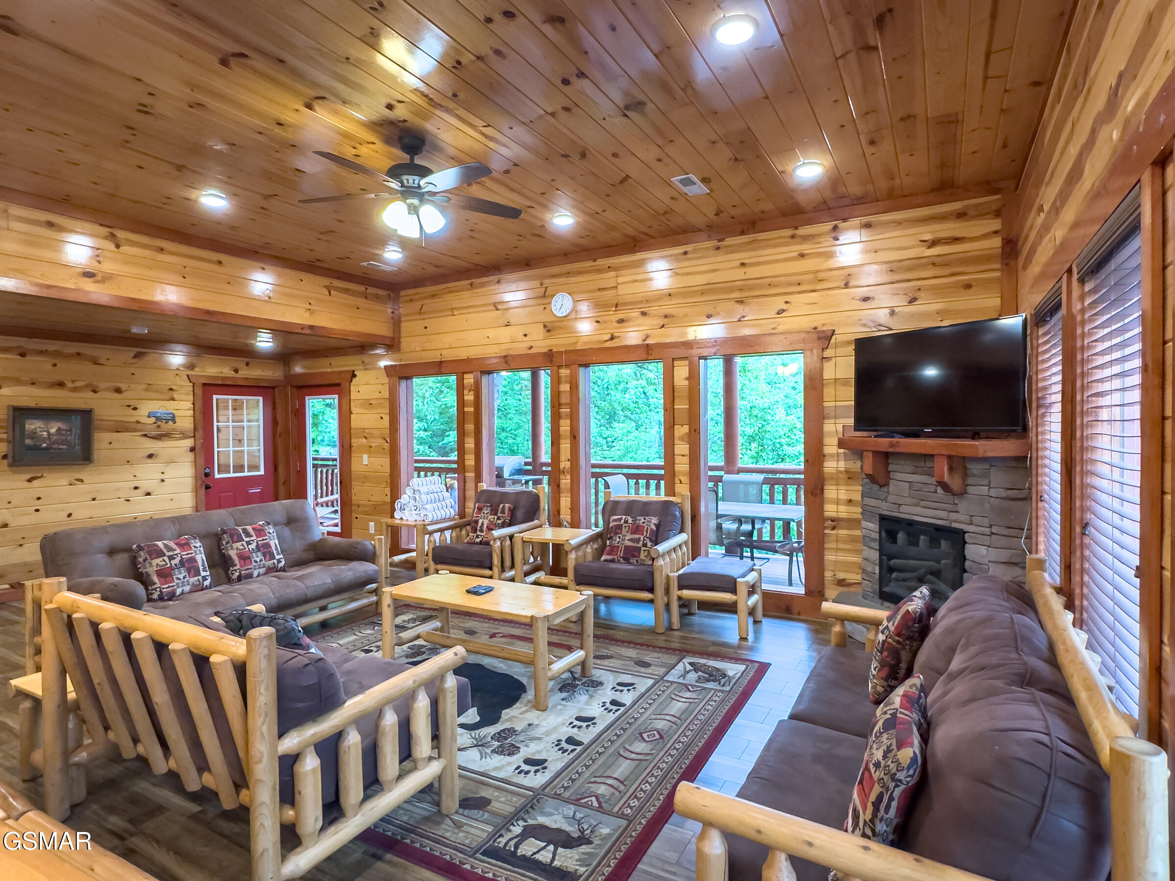 2316 Boulder Way Sevierville TN 37862