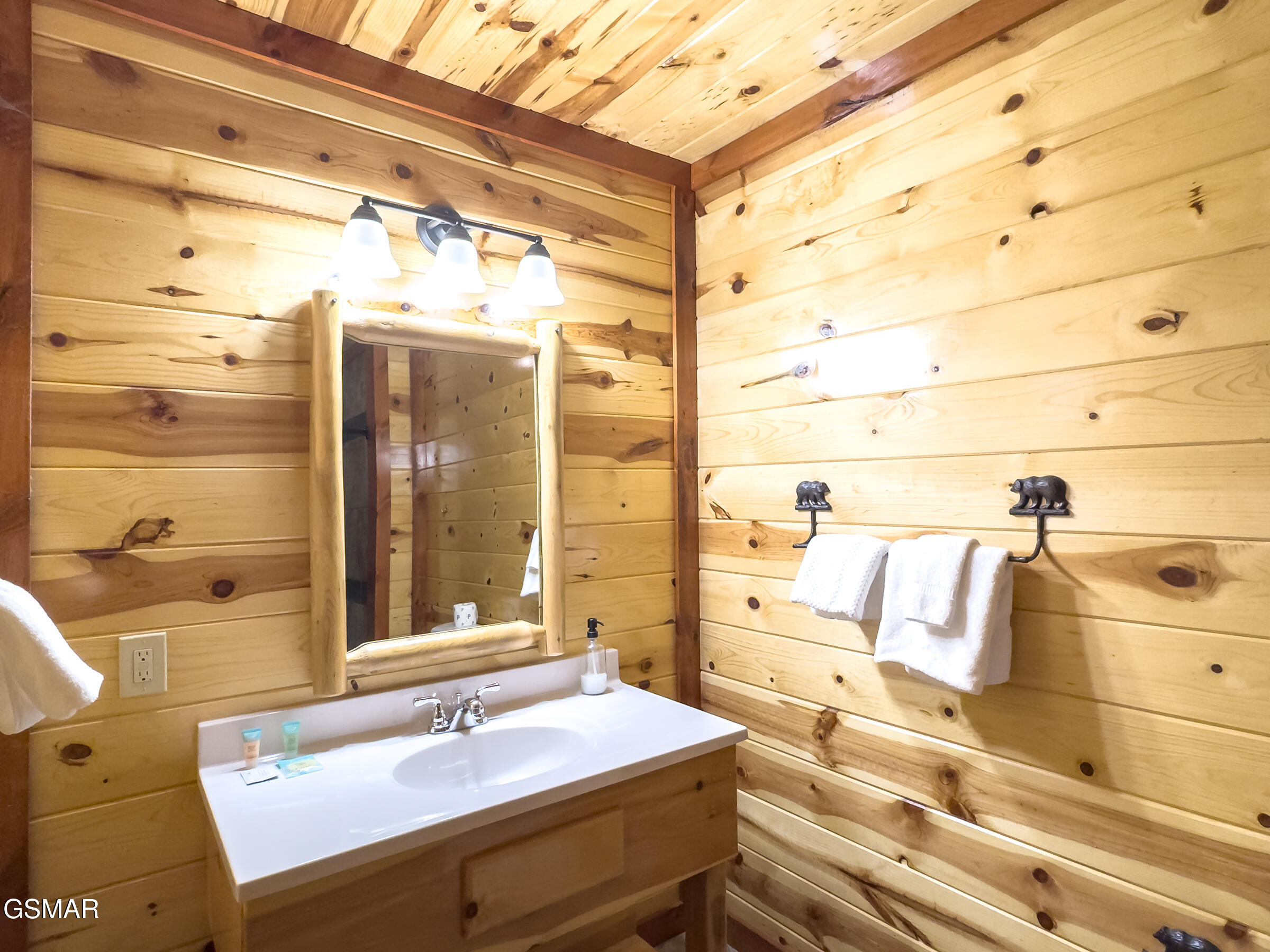 2316 Boulder Way Sevierville TN 37862