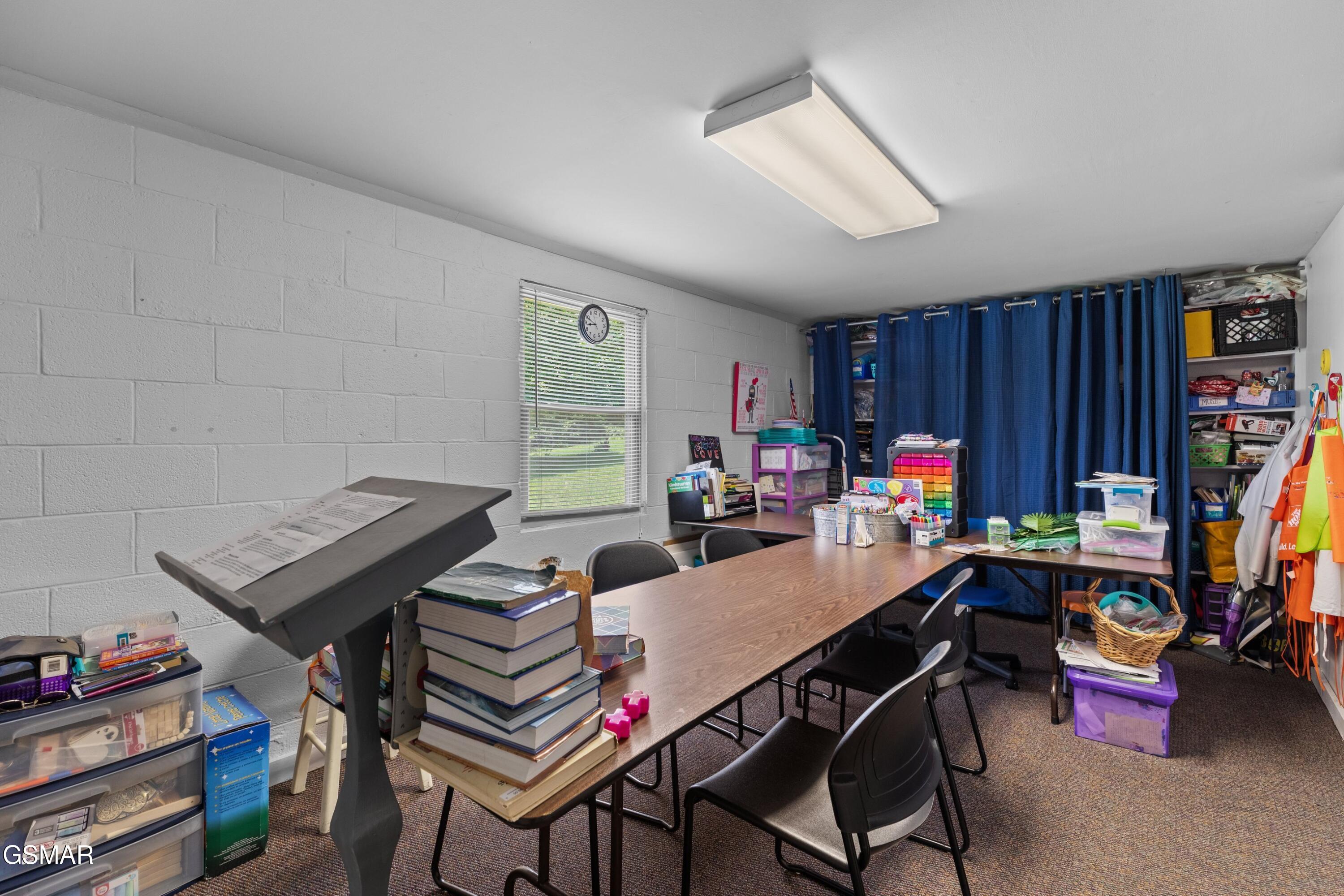 1015 N Union Grove Road Friendsville TN 37737